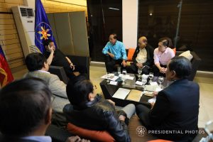 President Rodrigo Roa Duterte meets with the leaders of the Moro Islamic Liberation Front (MILF) in Davao City on March 27, 2018. Joining the President are Presidential Adviser on the Peace Process Jesus Dureza, Presidential Legislative Liaison Office Secretary Adelino Sitoy and Special Assisant to the President Christopher Lawrence Go. ACE MORANDANTE/PRESIDENTIAL PHOTO