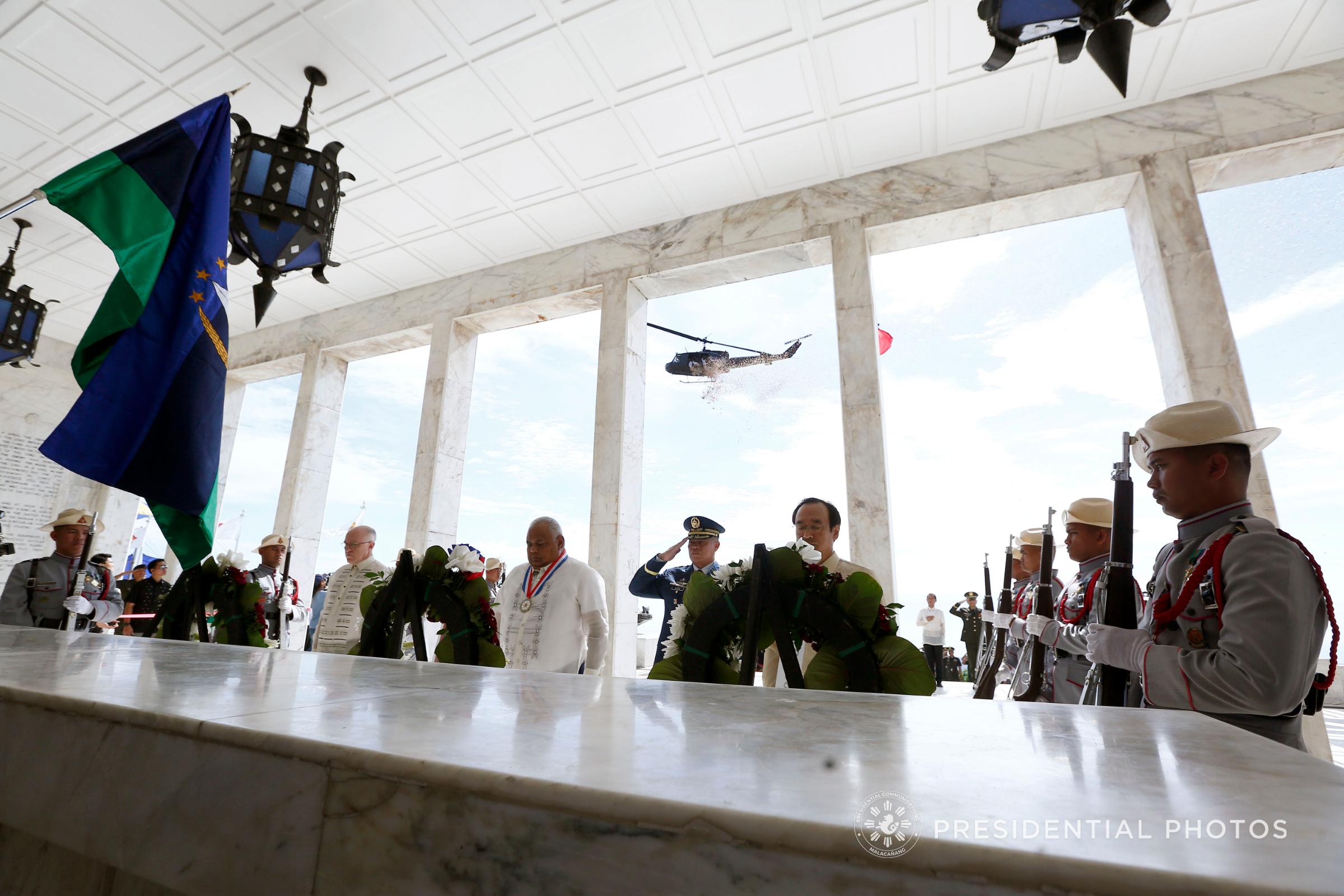 Executive Secretary Salvador Medialdea leads the wreath-laying ceremony at the Mt. Samat Shrine in Pilar, Bataan during the commemoration of the 76th Araw ng Kagitingan on April 9, 2018. REY BANIQUET/PRESIDENTIAL PHOTO