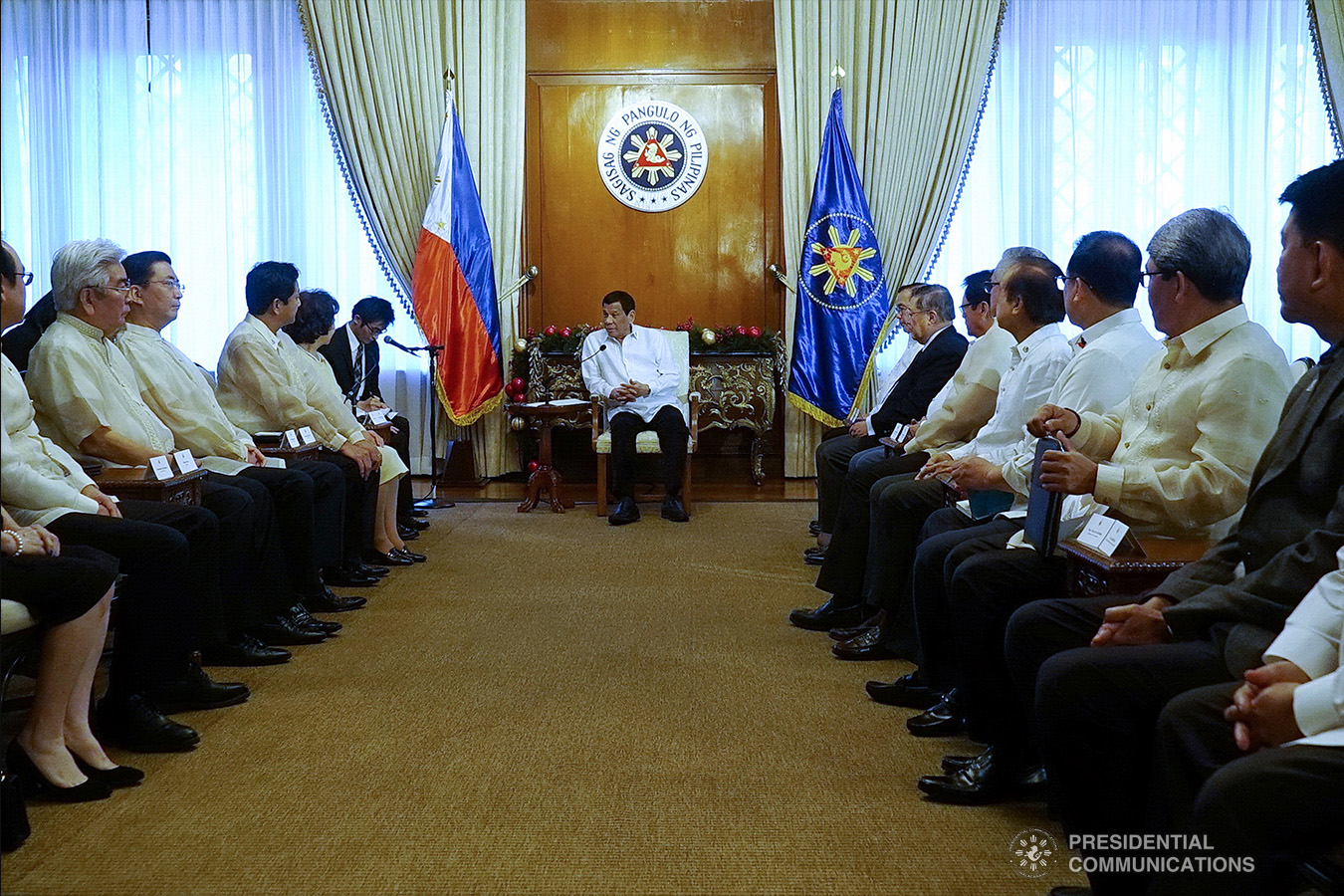 President Rodrigo Roa Duterte engages in a conversation with Japan House of Councillors President Chuichi Date who paid a courtesy call on the President at the Malacañan Palace on January 8, 2018. RENE LUMAWAG/PRESIDENTIAL PHOTO