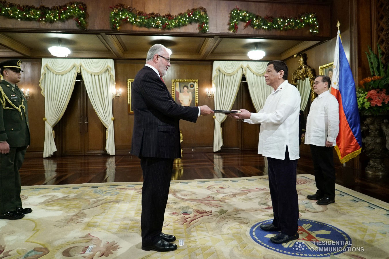 President Rodrigo Roa Duterte receives the credentials of Ambassador-designate of The Commonwealth of Australia to the Philippines Steven James Robinson at the Malacañan Palace on January 15, 2019. TOTO LOZANO/PRESIDENTIAL PHOTO