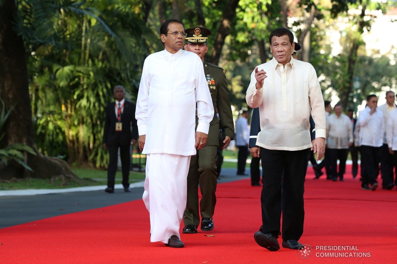 President Rodrigo Roa Duterte walks beside Democratic Socialist Republic of Sri Lanka President Maithripala Sirisena during a welcome ceremony held at the Malacañan Palace on January 16, 2019 as part of his State Visit to the Philippines. TOTO LOZANO/PRESIDENTIAL PHOTO