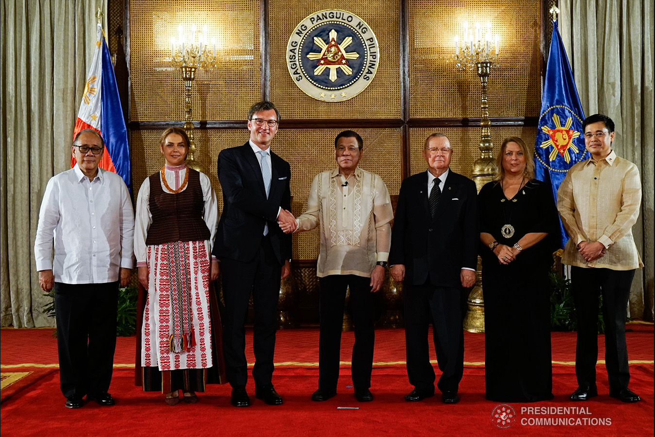 President Rodrigo Roa Duterte poses for posterity with Non-resident Ambassador Designate of Republic of Lithuania Gediminas Varvuolis after the latter presented his credentials to the President during a ceremony at the Malacañan Palace on January 21, 2019. Joining the President are Foreign Affairs Undersecretary Ernesto Abella and Presidential Adviser on Foreign Affairs and Chief of Presidential Protocol Robert Borje. KING RODRIGUEZ/PRESIDENTIAL PHOTO