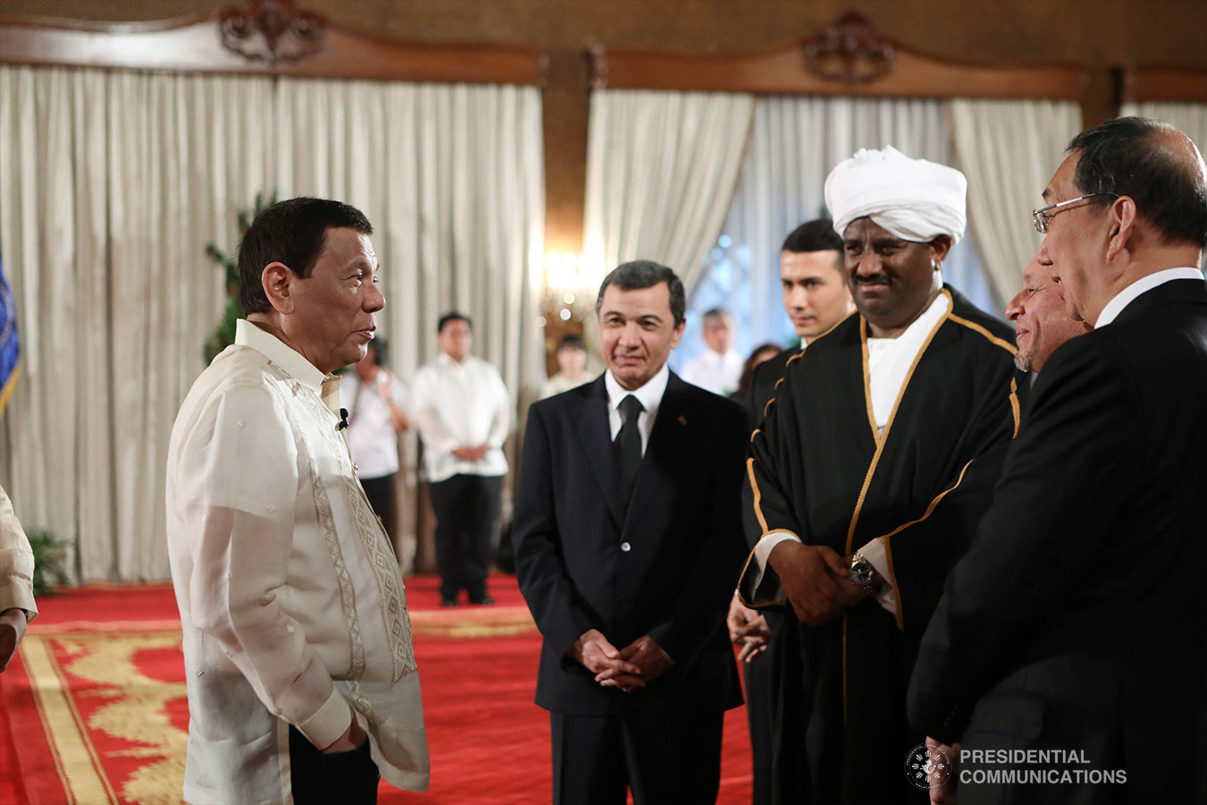 President Rodrigo Roa Duterte shares a light moment with the Non-resident Ambassadors Designate following the presentation of credentials to the President at the Malacañan Palace on January 21, 2019. KING RODRIGUEZ/PRESIDENTIAL PHOTO