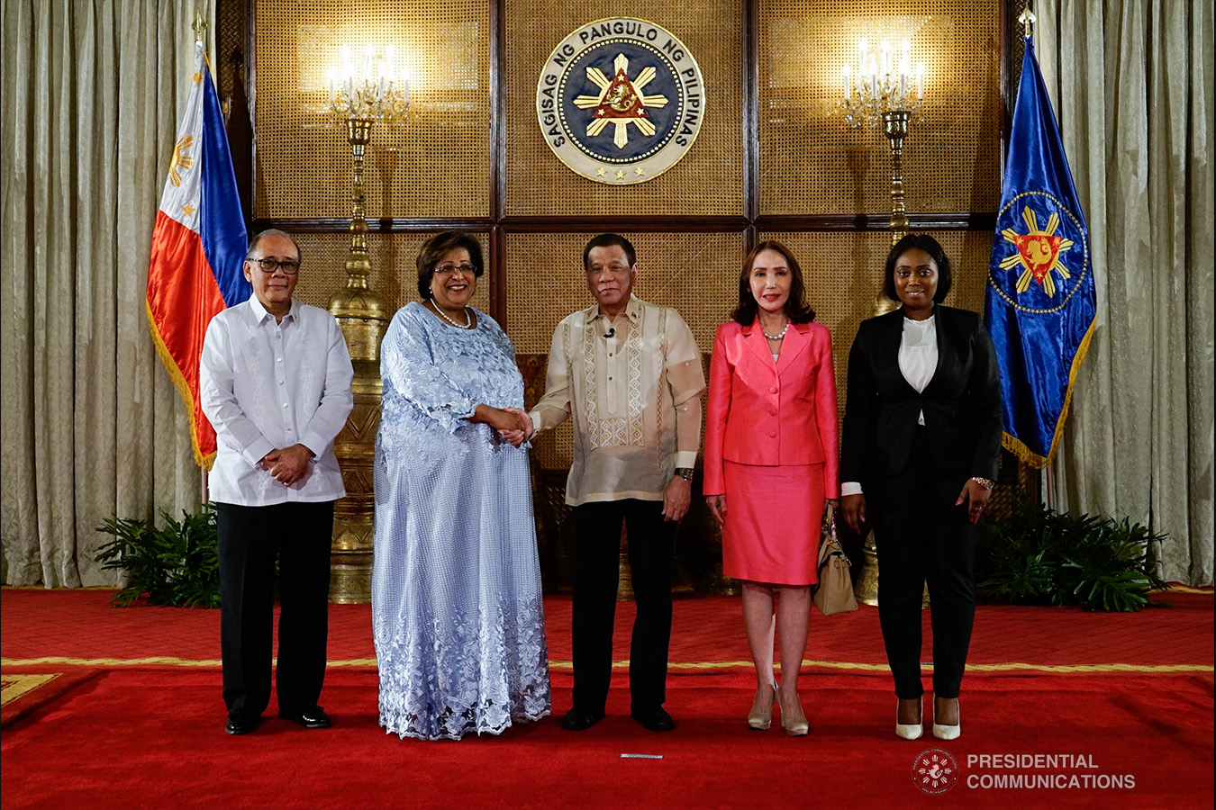 President Rodrigo Roa Duterte poses for posterity with Non-resident Ambassador Designate of the Republic of the Gambia Ramzia Diab Ghanim after the latter presented her credentials to the President during a ceremony at the Malacañan Palace on January 21, 2019. Joining the President is Foreign Affairs Undersecretary Ernesto Abella. KING RODRIGUEZ/PRESIDENTIAL PHOTO