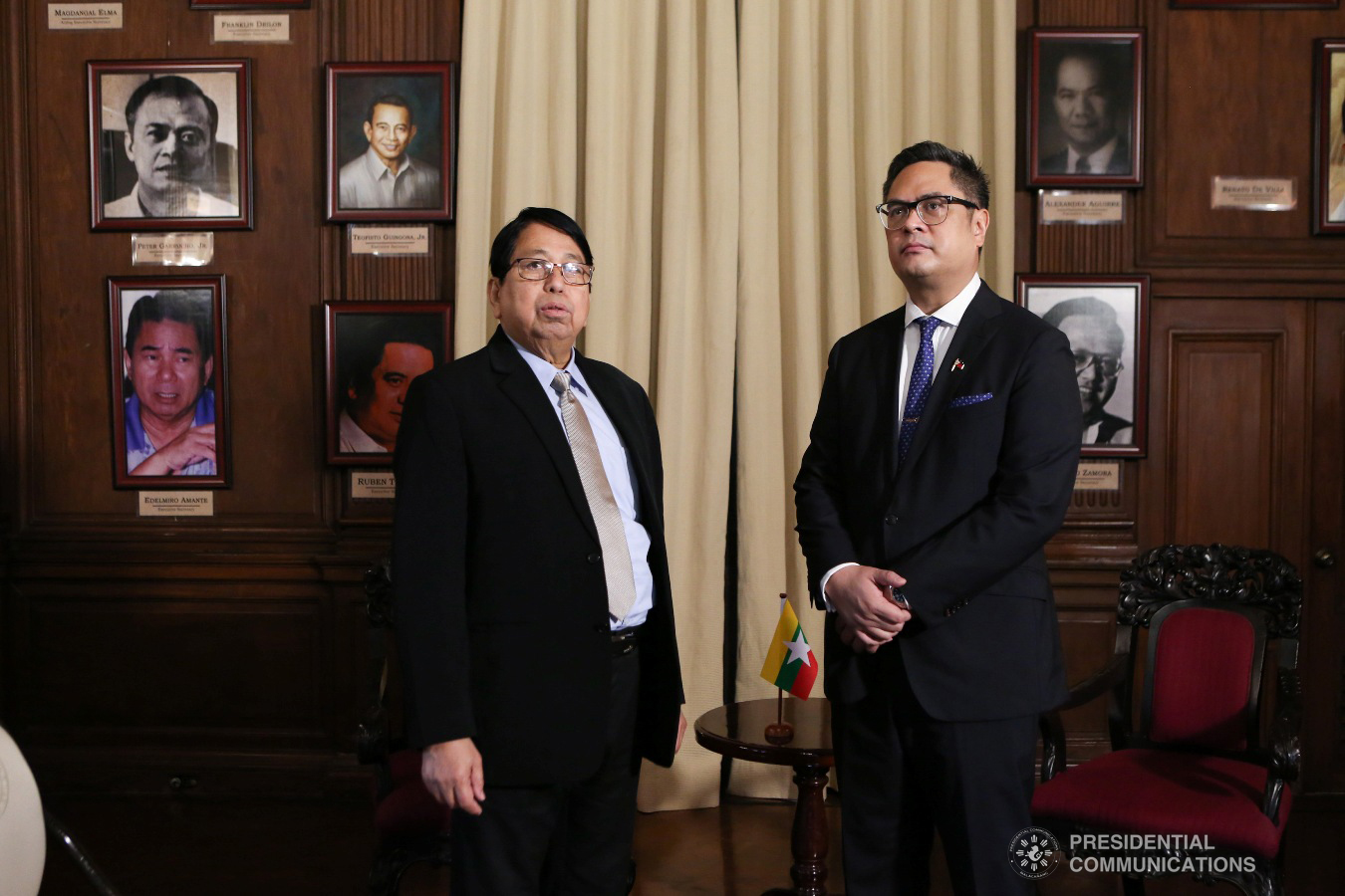 Presidential Communications Operations Office (PCOO) Secretary Martin Andanar takes Myanmar Minister of Information Pe Myint on a tour of the Malacañan   Museum on January 25, 2019. ALBERT ALCAIN/PRESIDENTIAL PHOTO