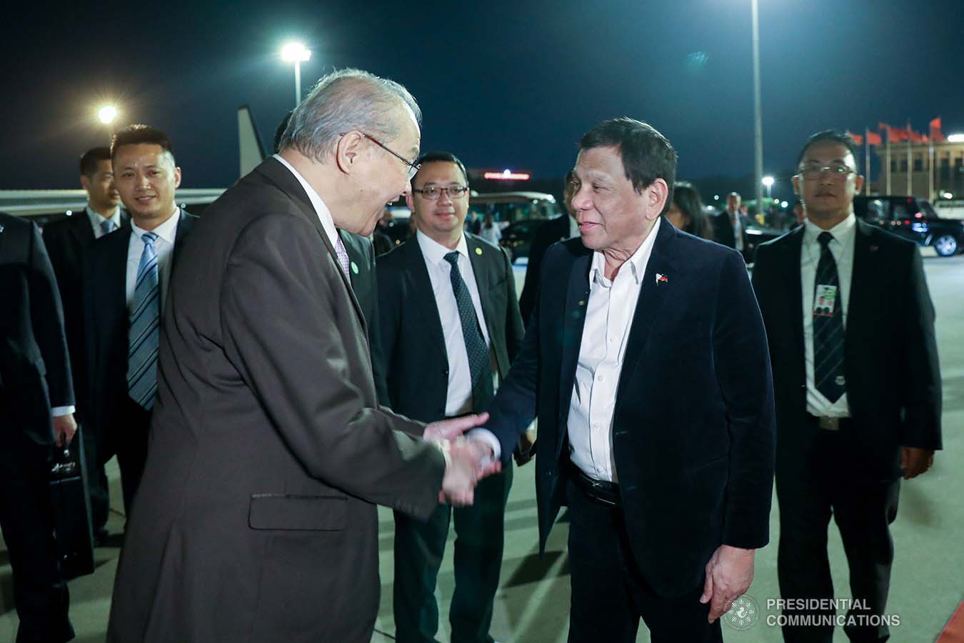President Rodrigo Roa Duterte bids farewell to Philippine Ambassador to the People's Republic of China Jose Sta. Romana as he prepares to board a plane bound for Guangdong Province at the Beijing Capital International Airport on August 30, 2019. ACE MORANDANTE/PRESIDENTIAL PHOTO