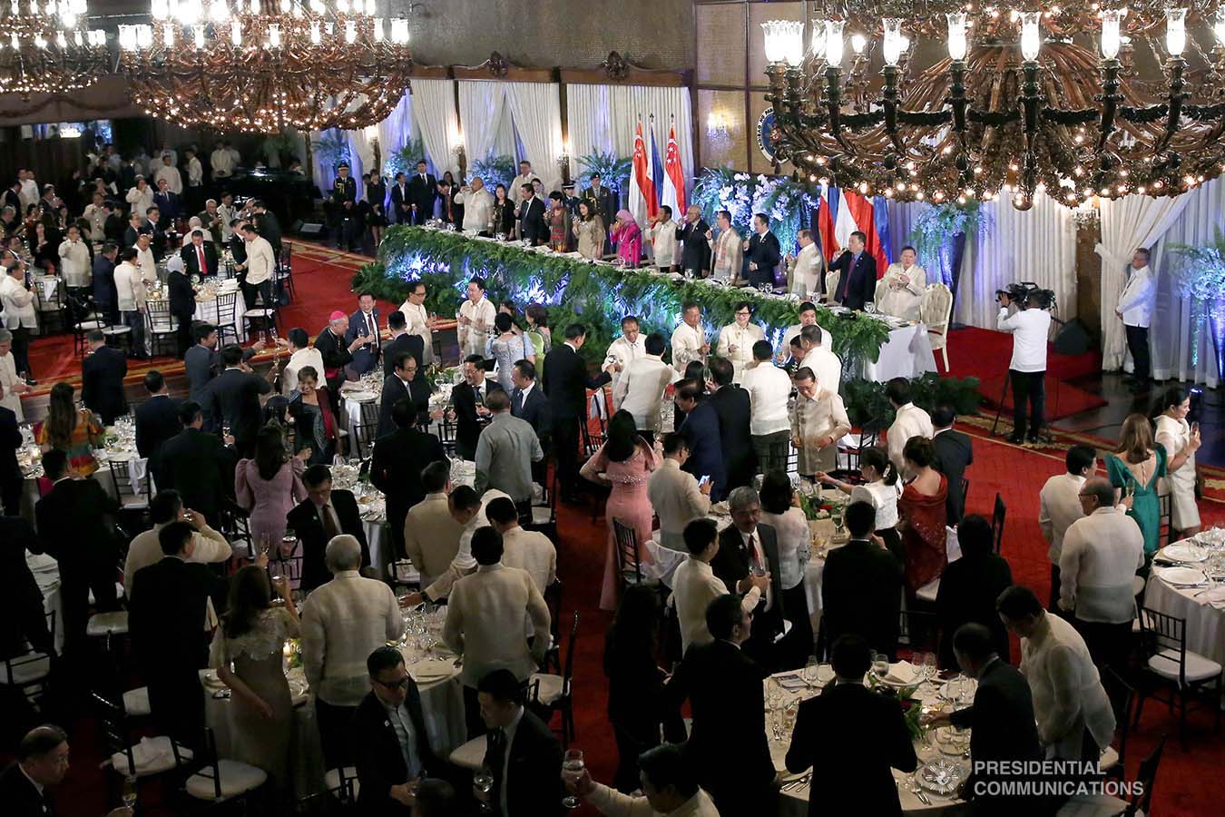 President Rodrigo Roa Duterte hosts a state banquet for Republic of Singapore President Halimah Yacob at the Malacañan Palace during the latter's state visit to the Philippines on September 9, 2019. ALBERT ALCAIN/PRESIDENTIAL PHOTO