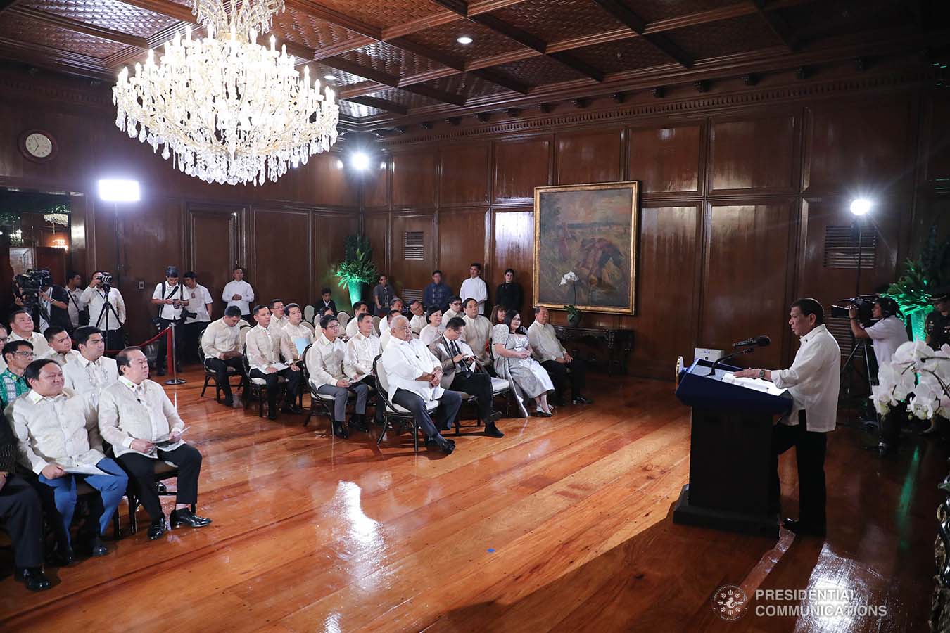President Rodrigo Roa Duterte delivers his speech during the oath-taking ceremony of the officers of the League of Vice Governors of the Philippines at the Malacañan Palace on September 10, 2019. ALFRED FRIAS/PRESIDENTIAL PHOTO