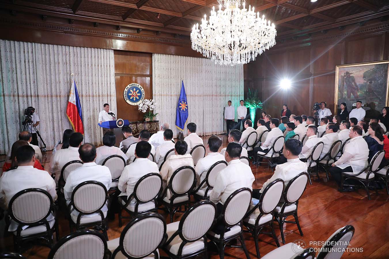 President Rodrigo Roa Duterte delivers his speech during the oath-taking ceremony of the officers of the League of Vice Governors of the Philippines at the Malacañan Palace on September 10, 2019. ALFRED FRIAS/PRESIDENTIAL PHOTO
