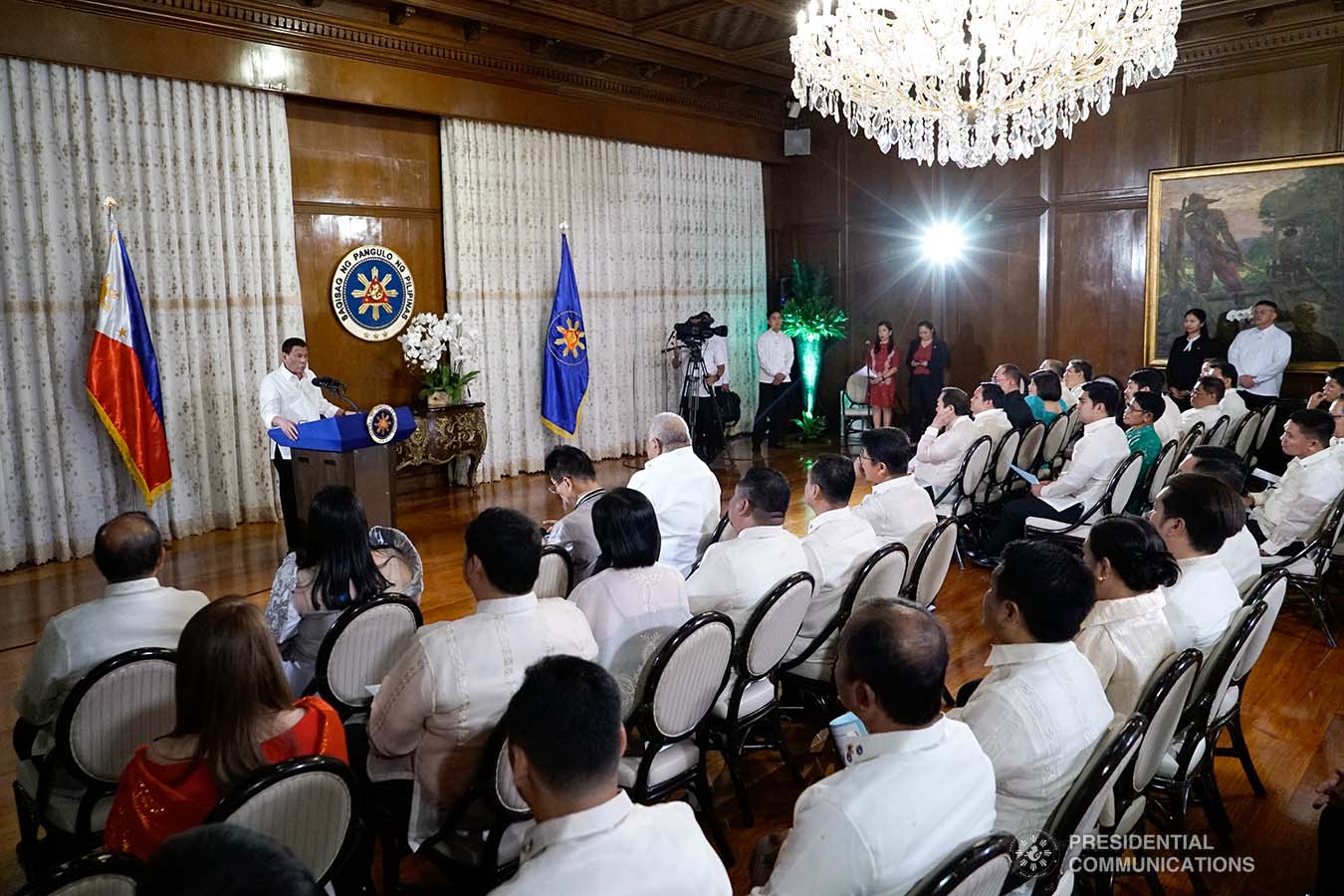 President Rodrigo Roa Duterte delivers his speech during the oath-taking ceremony of the officers of the League of Vice Governors of the Philippines at the Malacañan Palace on September 10, 2019. KING RODRIGUEZ/PRESIDENTIAL PHOTO