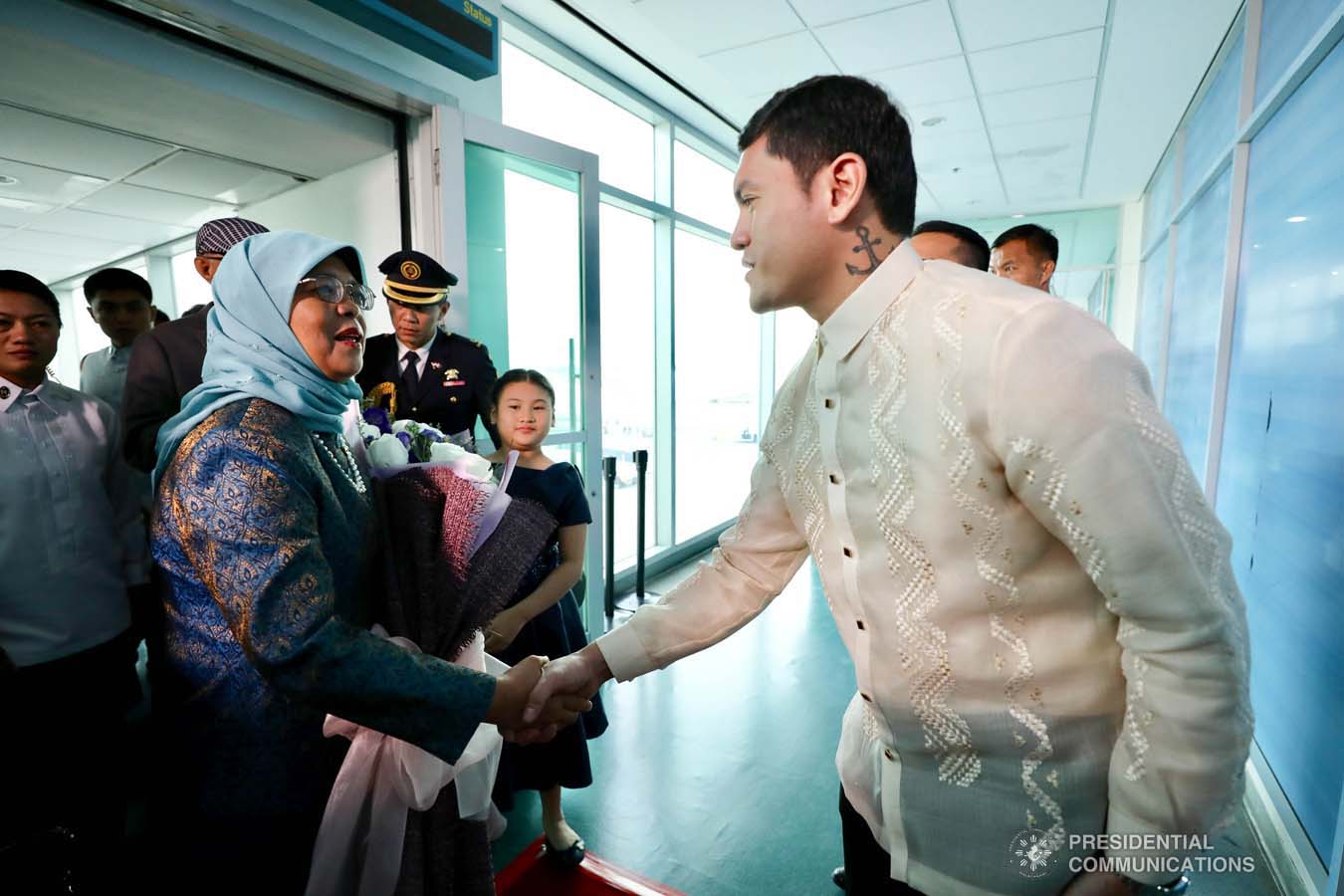 Republic of Singapore President Halimah Yacob receives a warm welcome from Davao City Vice Mayor Sebastian Duterte upon her arrival at the Davao International Airport in Davao City on September 10, 2019. RICHARD MADELO/PRESIDENTIAL PHOTO