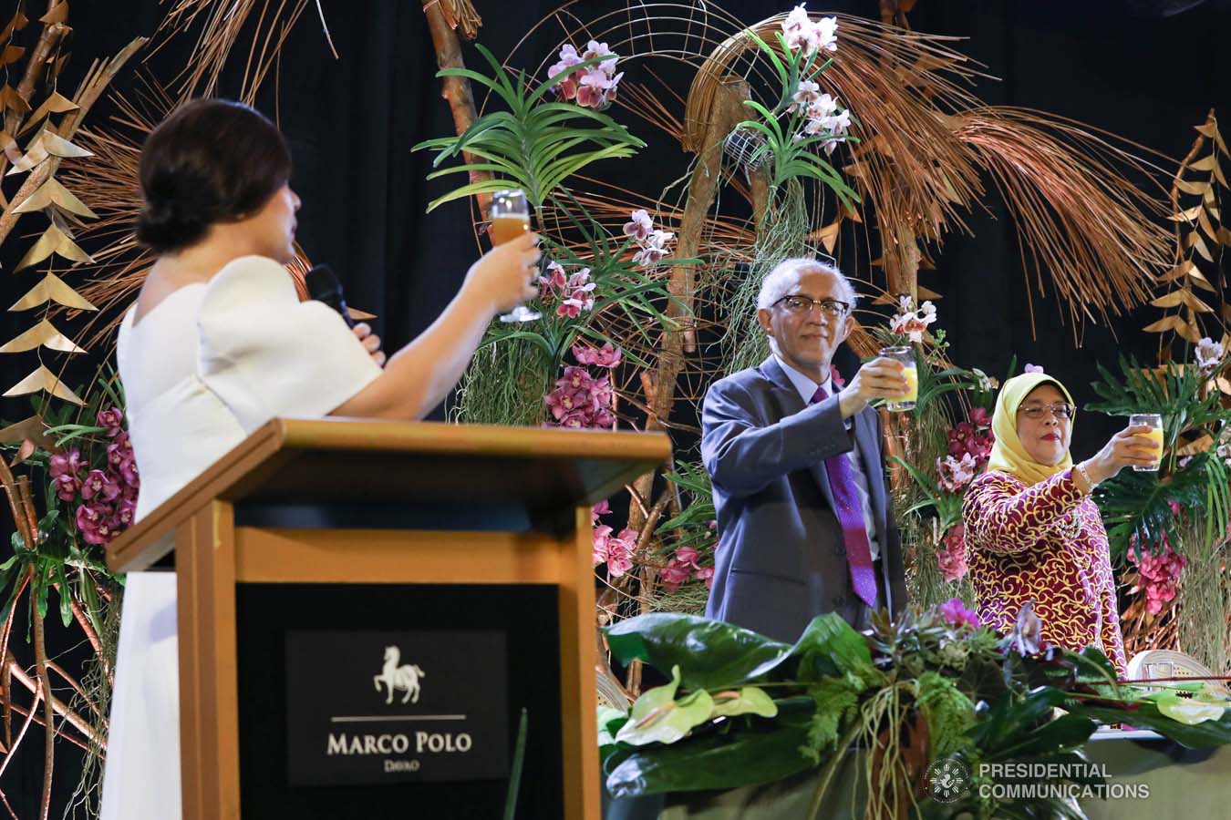 Davao City Mayor Sara Duterte-Carpio proposes a toast during the dinner she hosted for Republic of Singapore President Halimah Yacob at the Marco Polo Davao on September 10, 2019. KARL NORMAN ALONZO/PRESIDENTIAL PHOTO
