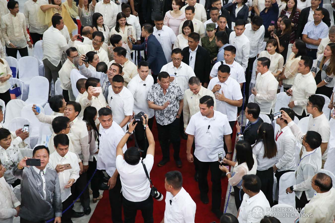 President Rodrigo Roa Duterte waves at the guests during the inauguration of the Bataan Government Center and Business Hub “The Bunker” in Balanga City, Bataan on September 12, 2019. ALBERT ALCAIN/PRESIDENTIAL PHOTO