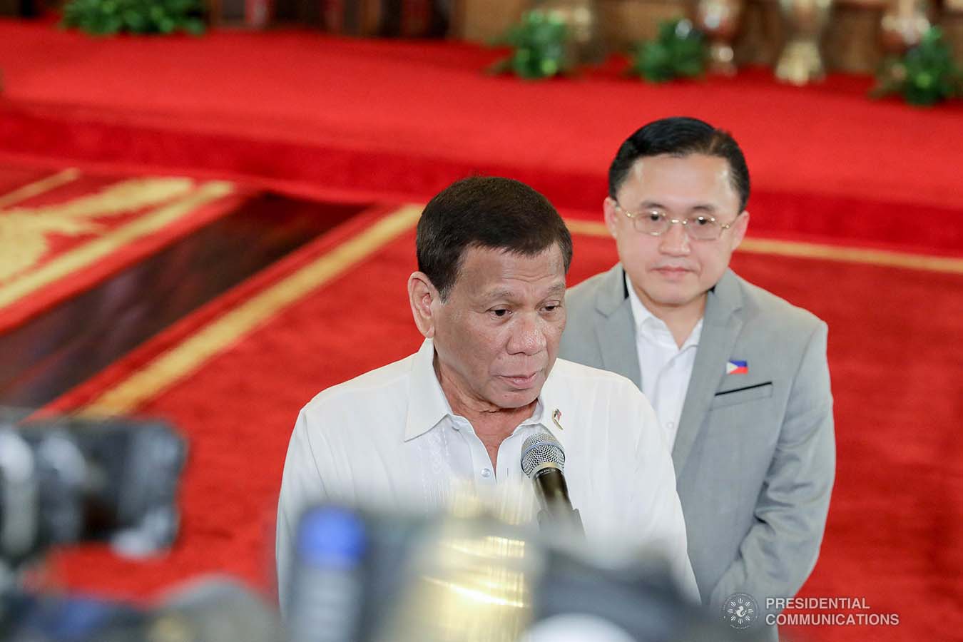 President Rodrigo Roa Duterte answers queries from the members of the media following the oath-taking ceremony of newly appointed officials at the Malacañan Palace on September 17, 2019. ALFRED FRIAS/PRESIDENTIAL PHOTO