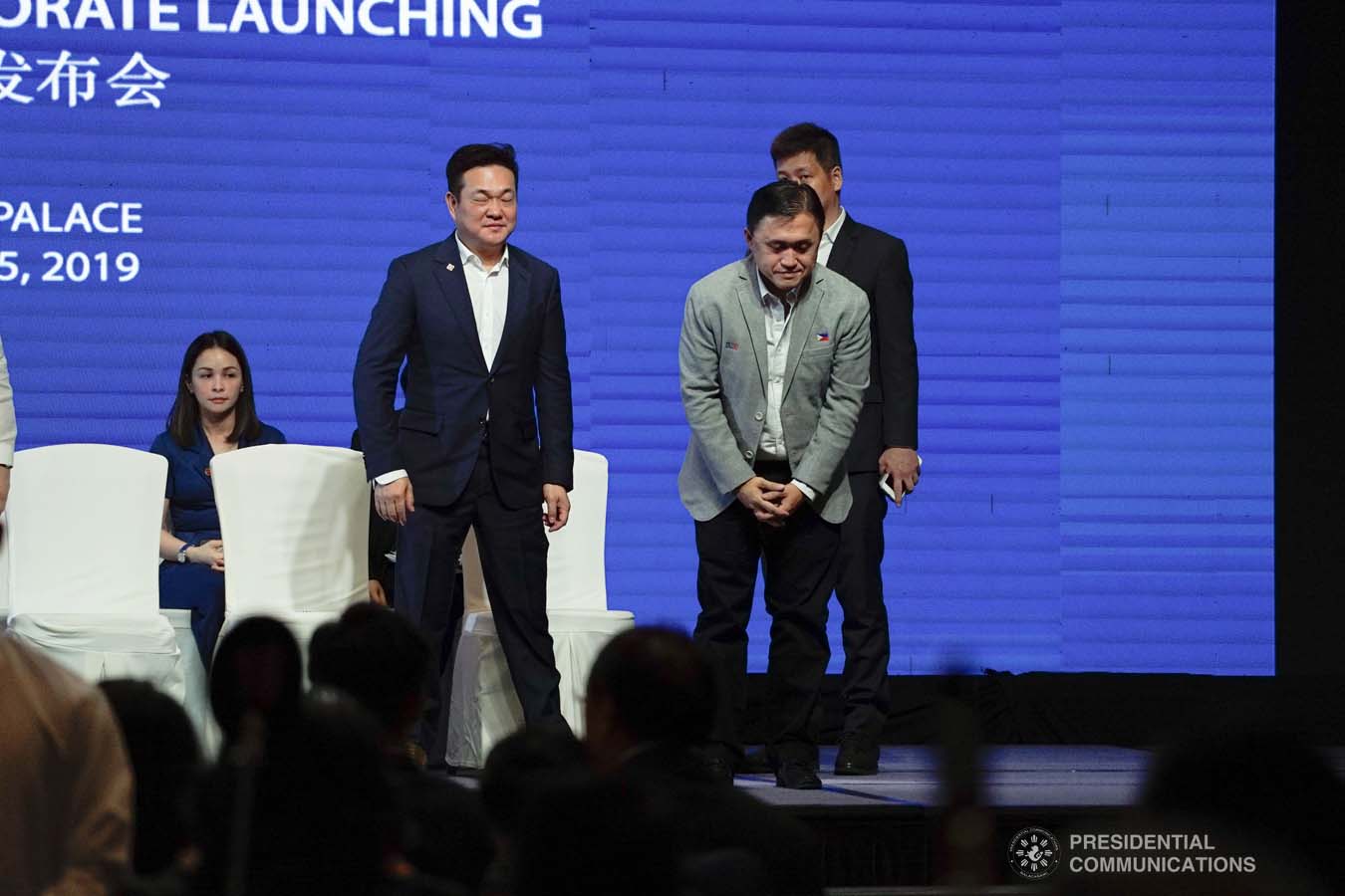 Senator Christopher "Bong" Go takes a bow before the guests during the Golden Topper Corporate Launch at the Aseana Business Park in Parañaque City on September 25, 2019. KING RODRIGUEZ/PRESIDENTIAL PHOTO