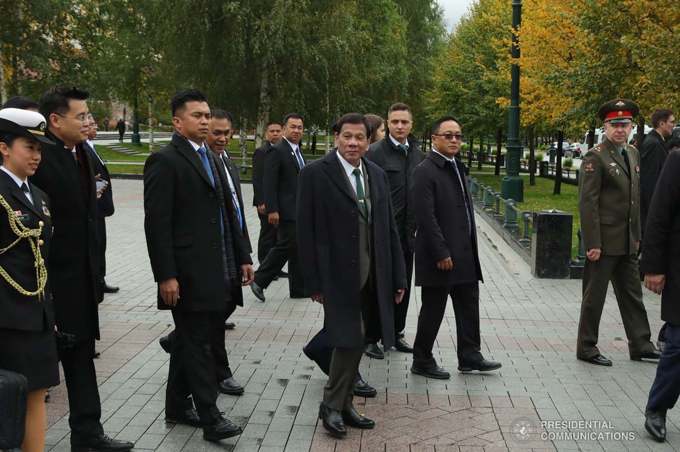 President Rodrigo Roa Duterte prepares to lead the wreath-laying ceremony at the Tomb of the Unknown Soldier in Moscow, Russian Federation on October 4, 2019. ROBINSON NIÑAL JR./PRESIDENTIAL PHOTO