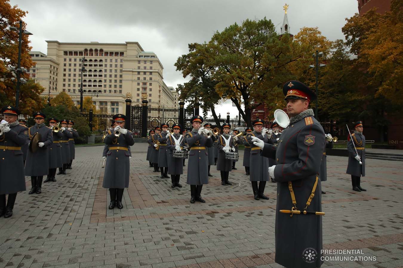 The Russian military band plays the Philippine National Anthem during the wreath-laying ceremony led by President Rodrigo Roa Duterte at the Tomb of the Unknown Soldier in Moscow, Russian Federation on October 4, 2019. ROBINSON NIÑAL JR./PRESIDENTIAL PHOTO