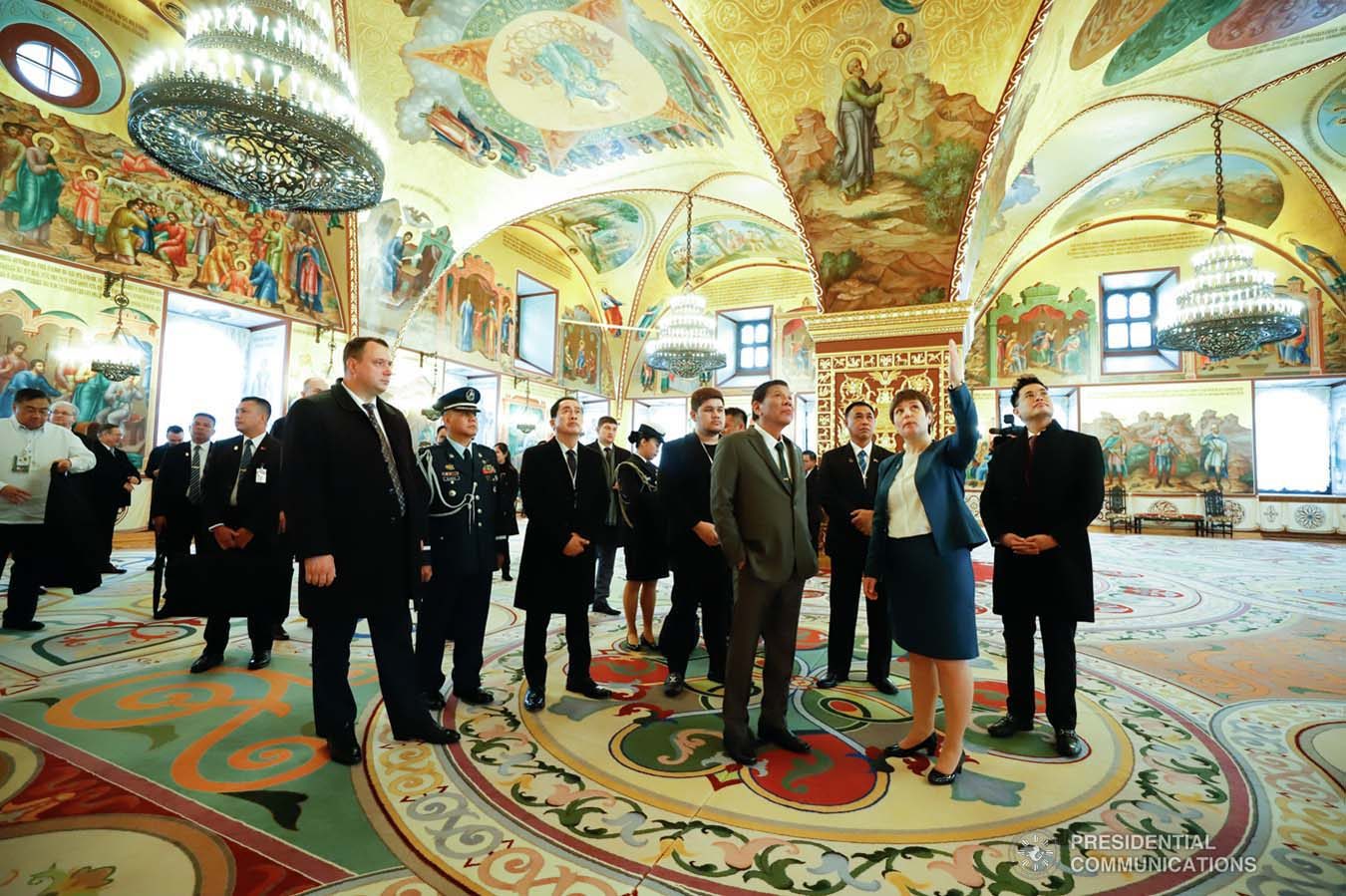President Rodrigo Roa Duterte is given a tour inside the Kremlin Palace in Moscow, Russian Federation on October 4, 2019. KING RODRIGUEZ/PRESIDENTIAL PHOTO