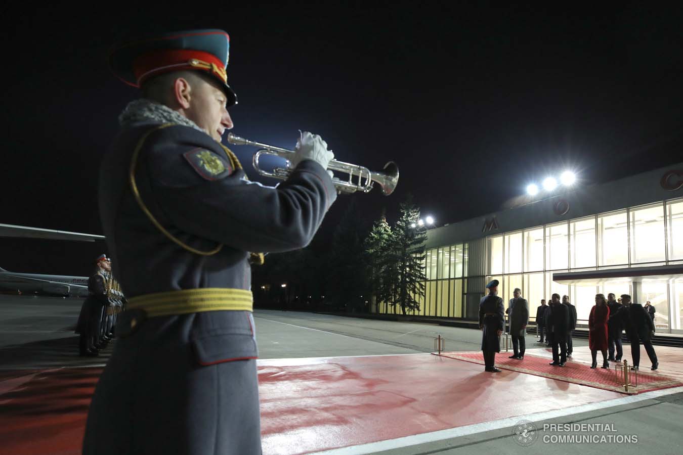 President Rodrigo Roa Duterte is accorded foyer honors as he prepares to depart at the Vnukovo Military Base Airport in Moscow, Russian Federation on October 5, 2019. KING RODRIGUEZ/PRESIDENTIAL PHOTO