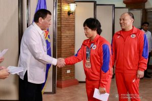 President Rodrigo Roa Duterte meets 2019 Asian Weightlifting Championships China Silver Medalist Hidilyn Diaz at the Malago Clubhouse in Malacañang on October 16, 2019. RICHARD MADELO/PRESIDENTIAL PHOTO