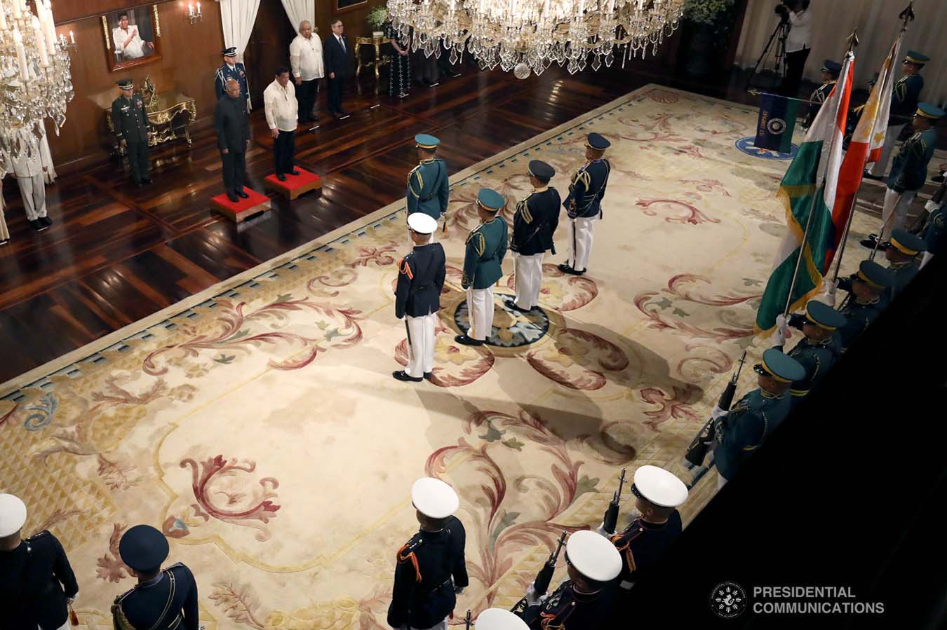 President Rodrigo Roa Duterte accompanies President of the Republic of India Ram Nath Kovind as the latter is accorded foyer honors upon his arrival at the Malacañan Palace on October 18, 2019. President Kovind is on a five-day state visit to the Philippines. SIMEON CELI JR./PRESIDENTIAL PHOTO