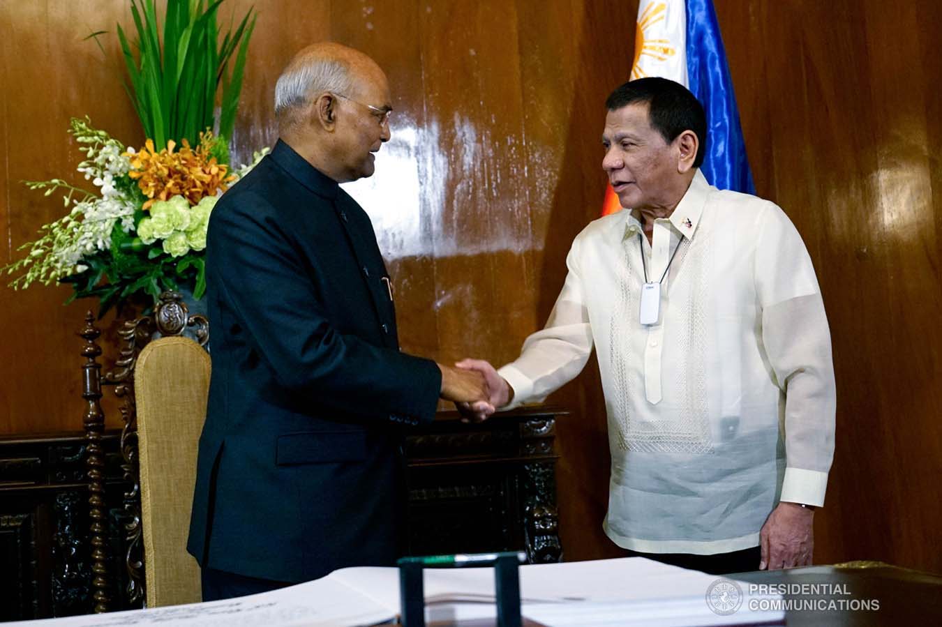 President Rodrigo Roa Duterte gives a warm welcome to President of the Republic of India Ram Nath Kovind after the latter signed the guest book upon his arrival at the Malacañan Palace on October 18, 2019. President Kovind is on a five-day state visit to the Philippines. KING RODRIGUEZ/PRESIDENTIAL PHOTO