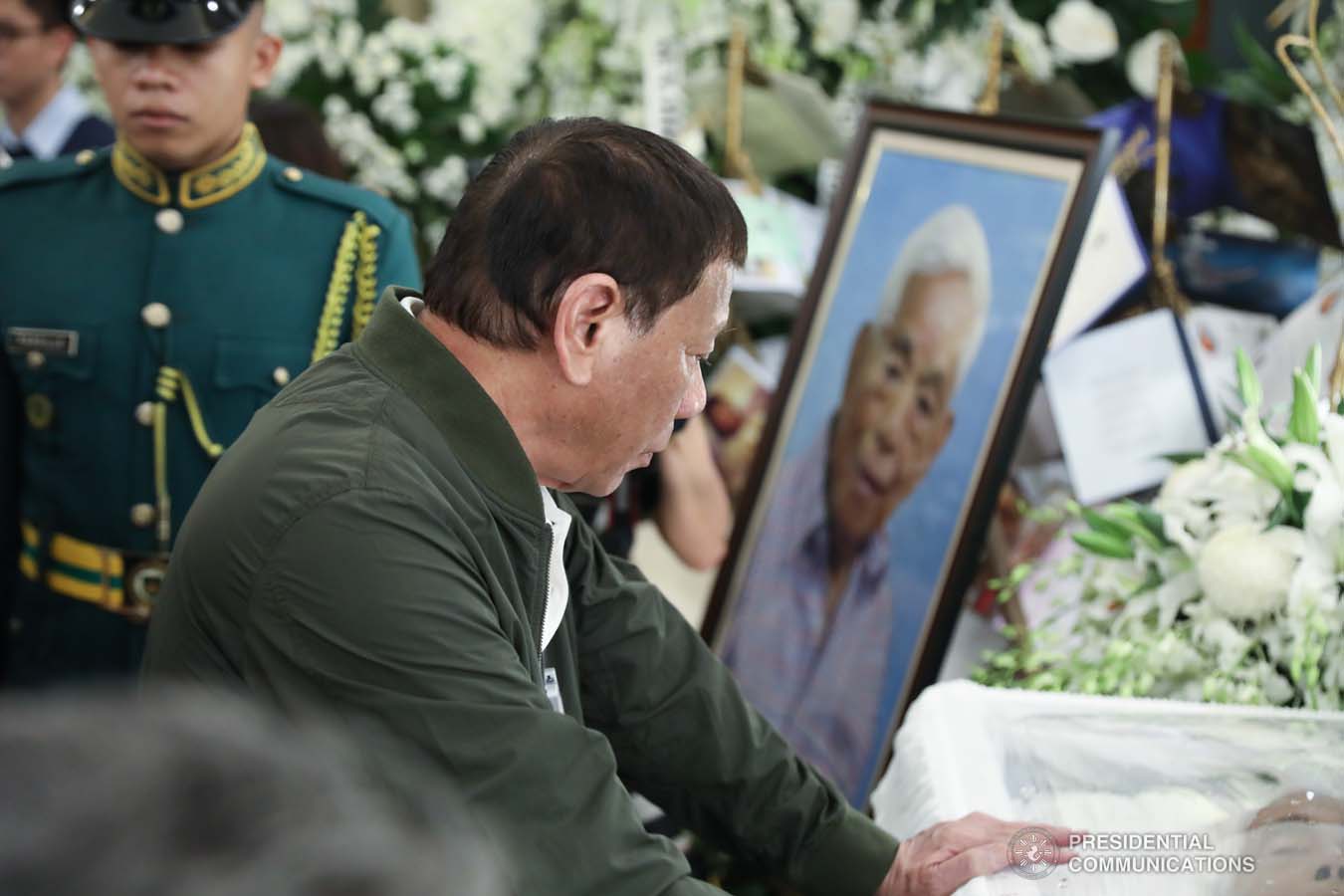 President Rodrigo Roa Duterte pays his last respects to the late former Senate President Aquilino Pimentel Jr. as he visits the wake at the Heritage Memorial Park in Taguig City on October 22, 2019. ROBINSON NIÑAL JR./PRESIDENTIAL PHOTO