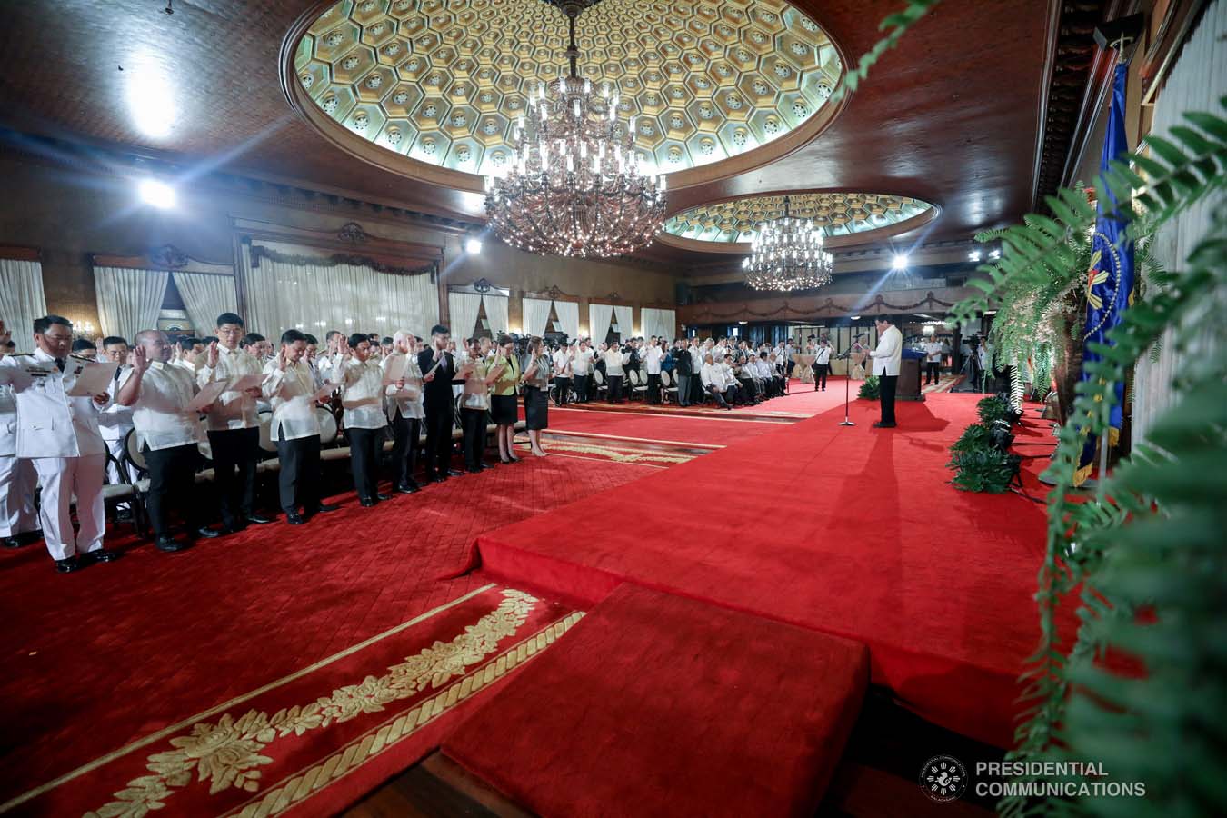 President Rodrigo Roa Duterte administers the oath to the newly appointed government officials during their oath-taking ceremony at the Malacañan Palace on October 28, 2019. SIMEON CELI JR./PRESIDENTIAL PHOTO
