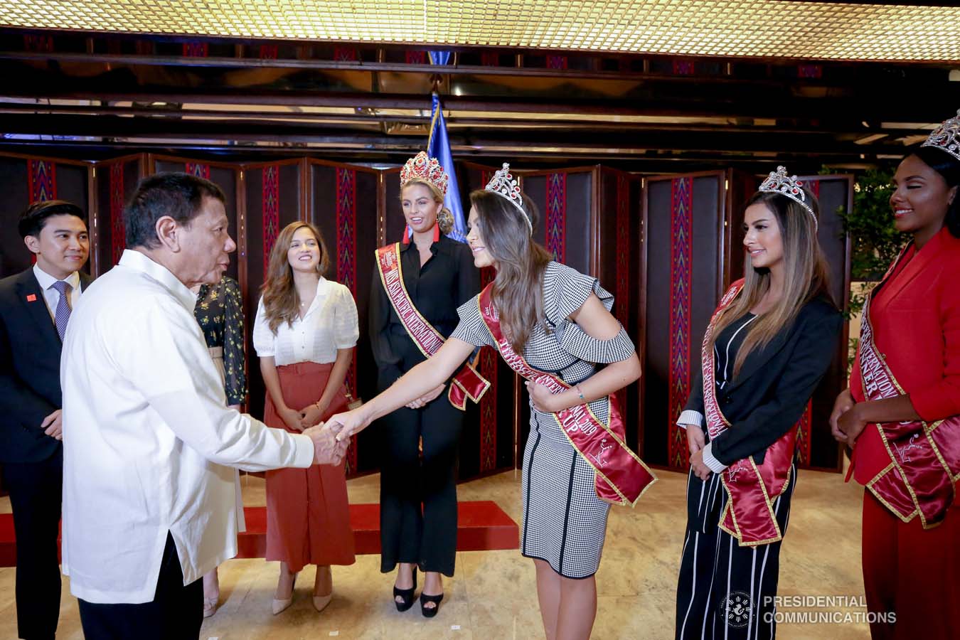 President Rodrigo Roa Duterte meets the winners of the Miss Asia Pacific International 2019 at the Malacañan Palace on October 28, 2019. KARL NORMAN ALONZO/PRESIDENTIAL PHOTO