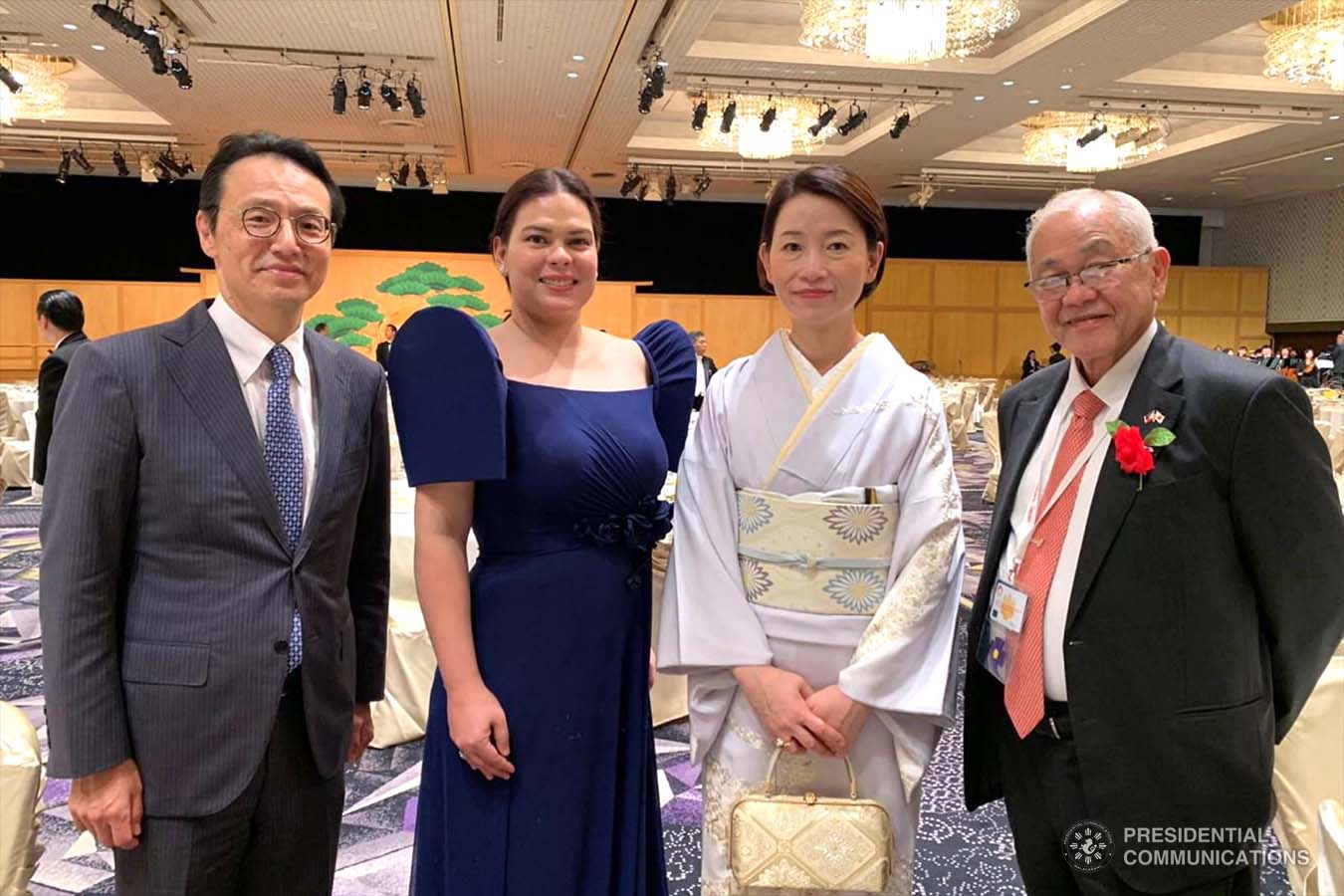 Photo from Davao City Mayor Sara Duterte-Carpio shows her posing for posterity with Philippine Ambassador to Japan Jose Laurel V, Japan's Senior Deputy Minister for Foreign Affairs Kenji Kanasugi and his wife on the sidelines of the state banquet hosted by Prime Minister Shinzo Abe at the Hotel New Otani in Tokyo, Japan on October 23, 2019. PRESIDENTIAL PHOTO