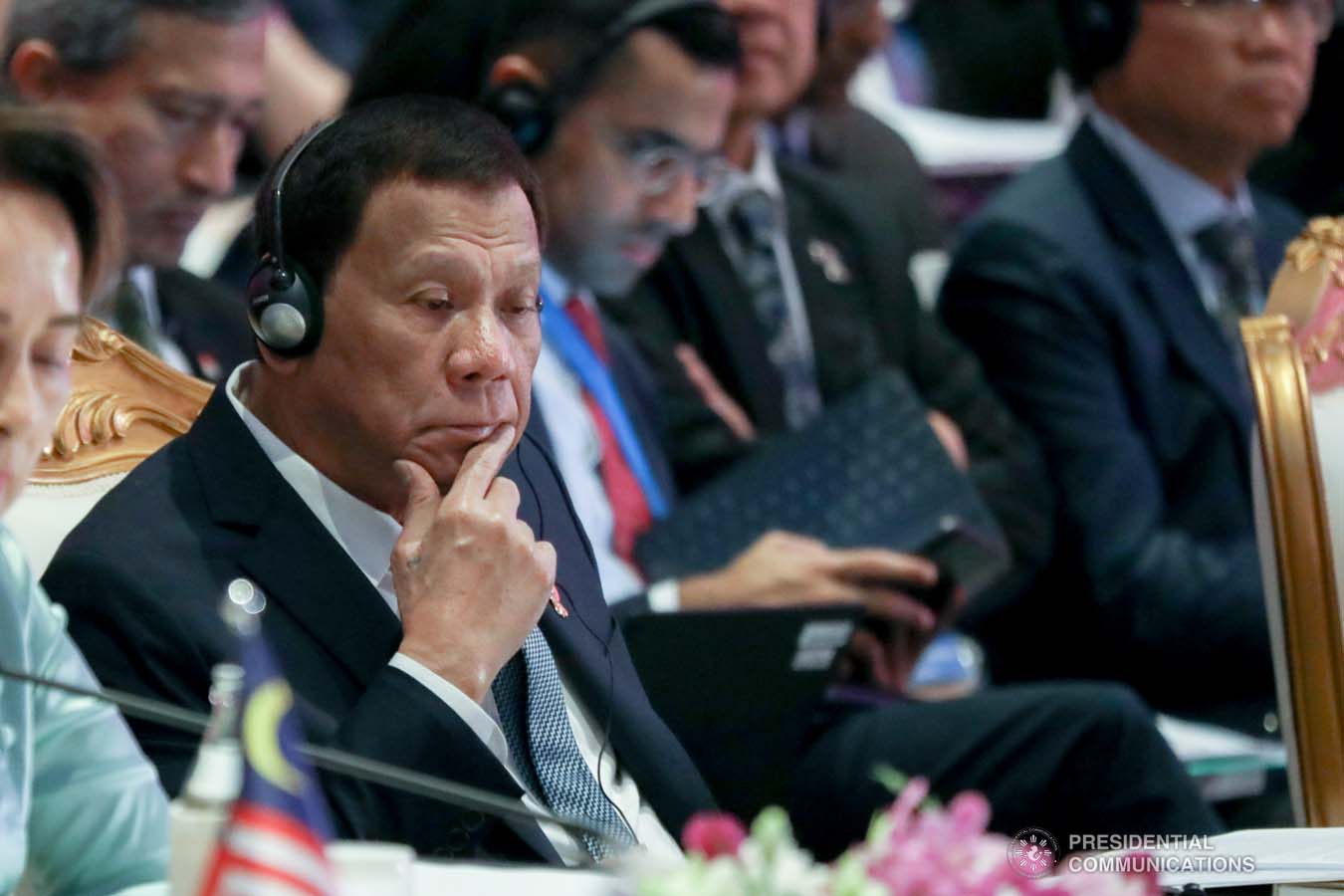 President Rodrigo Roa Duterte joins other leaders from the Association of Southeast Asian Nations (ASEAN) member countries as well as the Premier of the State Council of the People’s Republic of China Li Keqiang, Republic of Korea President Moon Jae-in, and Japan Prime Minister Shinzo Abe during the 22nd ASEAN Plus Three Summit at the Impact Exhibition and Convention Center in Nonthaburi, Thailand on November 4, 2019. TOTO LOZANO/PRESIDENTIAL PHOTO