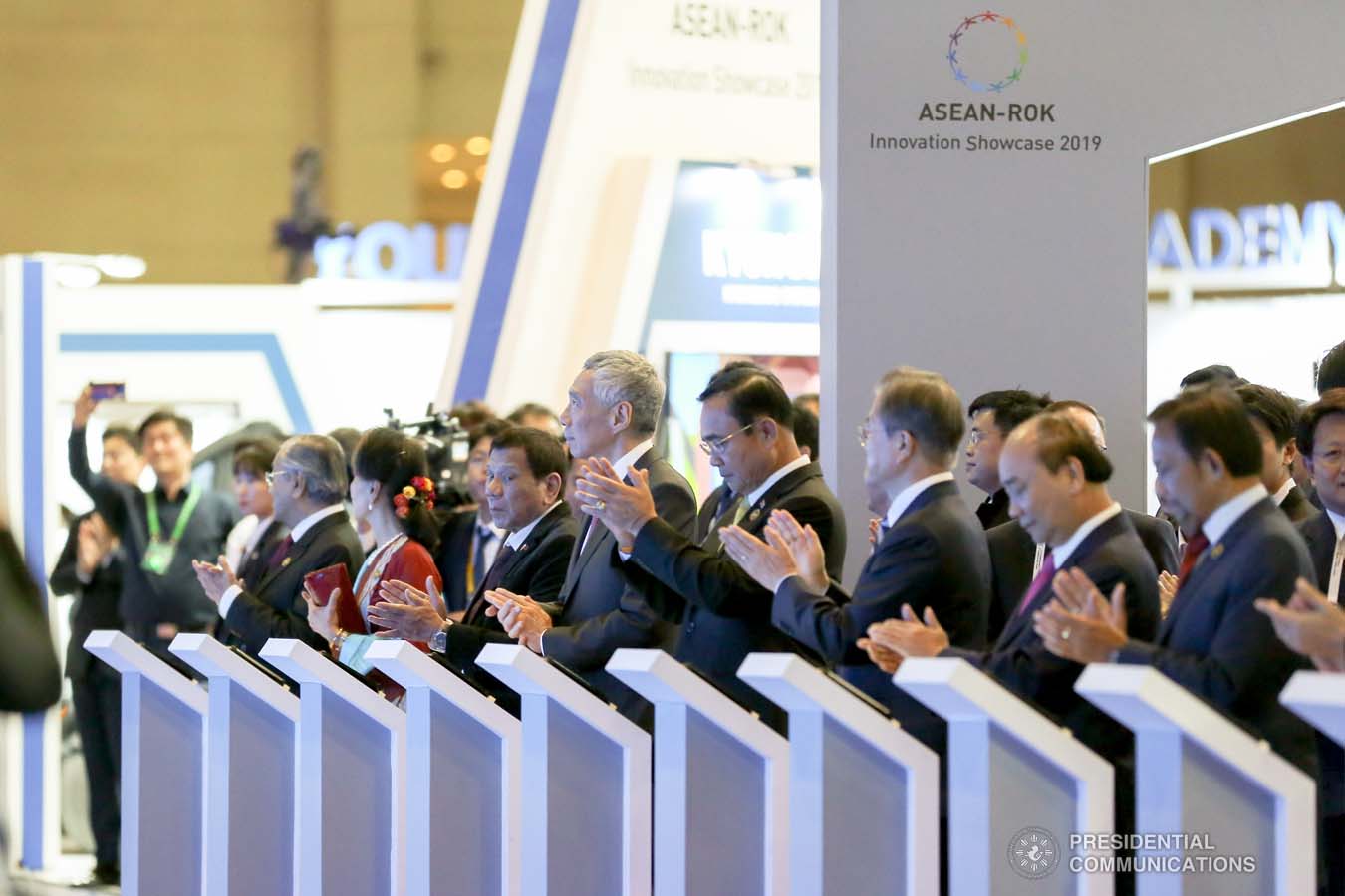 President Rodrigo Roa Duterte joins other leaders from the Association of Southeast Asian Nations (ASEAN) and Republic of Korea (ROK) President Moon Jae-in during the ASEAN-ROK Innovation Showcase 2019 at the Busan Exhibition and Convention Center on November 26, 2019. KARL NORMAN ALONZO/PRESIDENTIAL PHOTO