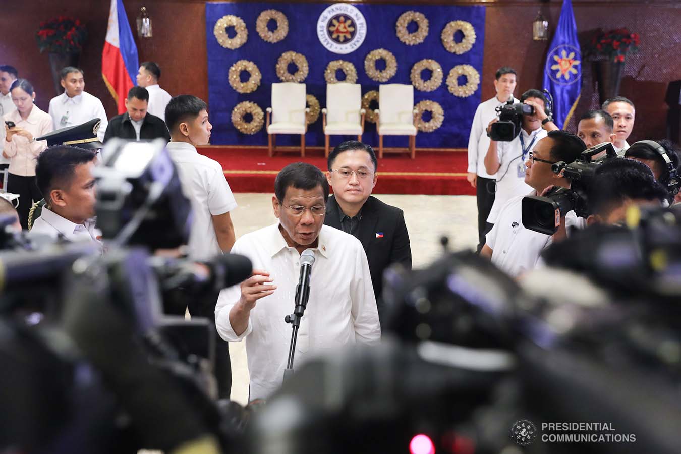 President Rodrigo Roa Duterte answers queries from the members of the media after leading the awarding ceremony for the 2019 Model Overseas Filipino Worker (OFW) Family of the Year Award (MOFYA) at the Malacañan Palace on November 28, 2019. VALERIE ESCALERA/PRESIDENTIAL PHOTO