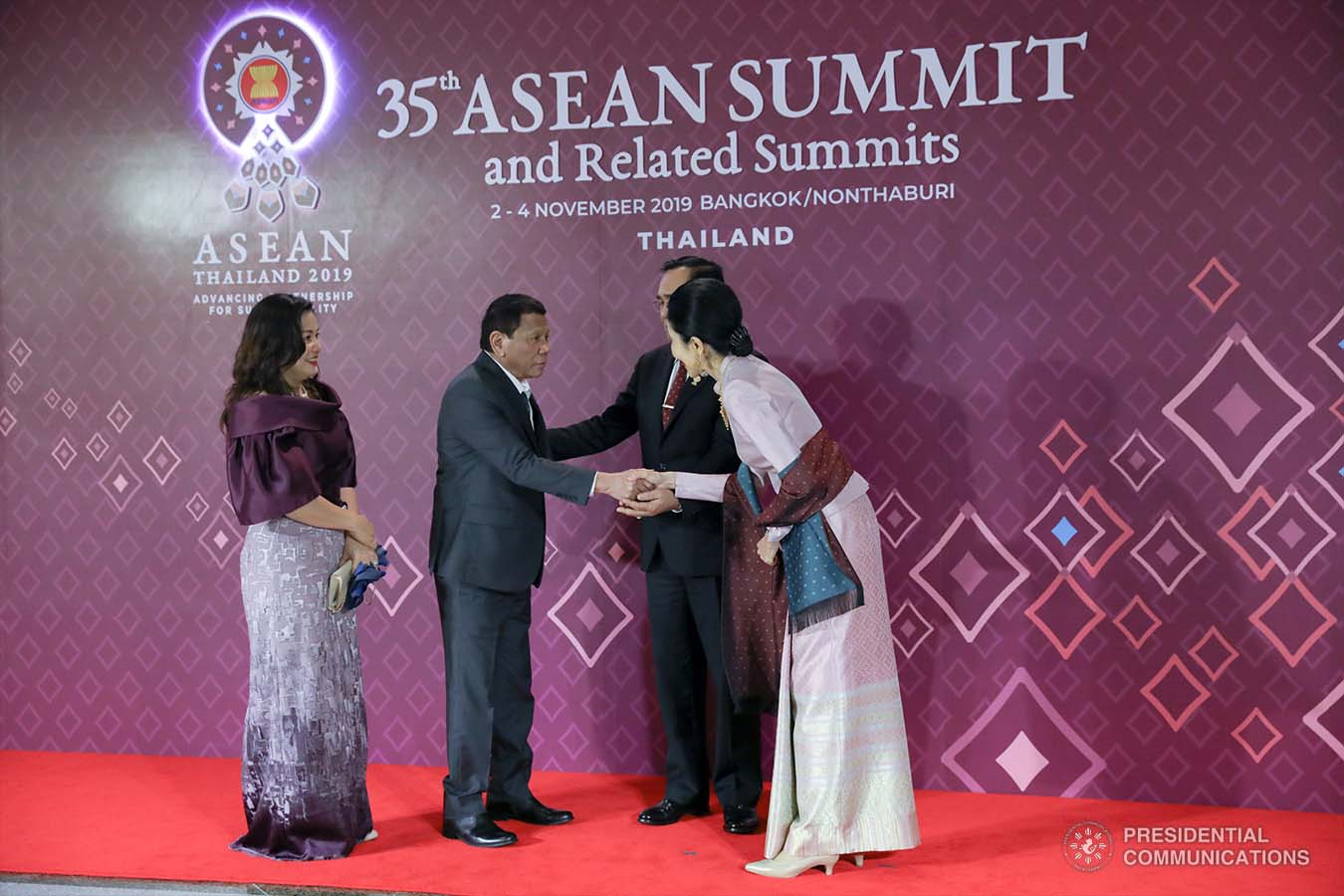 President Rodrigo Roa Duterte and his partner Cielito Avanceña are welcomed by Kingdom of Thailand Prime Minister Prayuth Chan-o-Cha and his wife Naraporn upon their arrival at the Impact Exhibition and Convention Center in Nonthaburi, Thailand for the gala dinner on November 3, 2019. SIMEON CELI JR./PRESIDENTIAL PHOTO