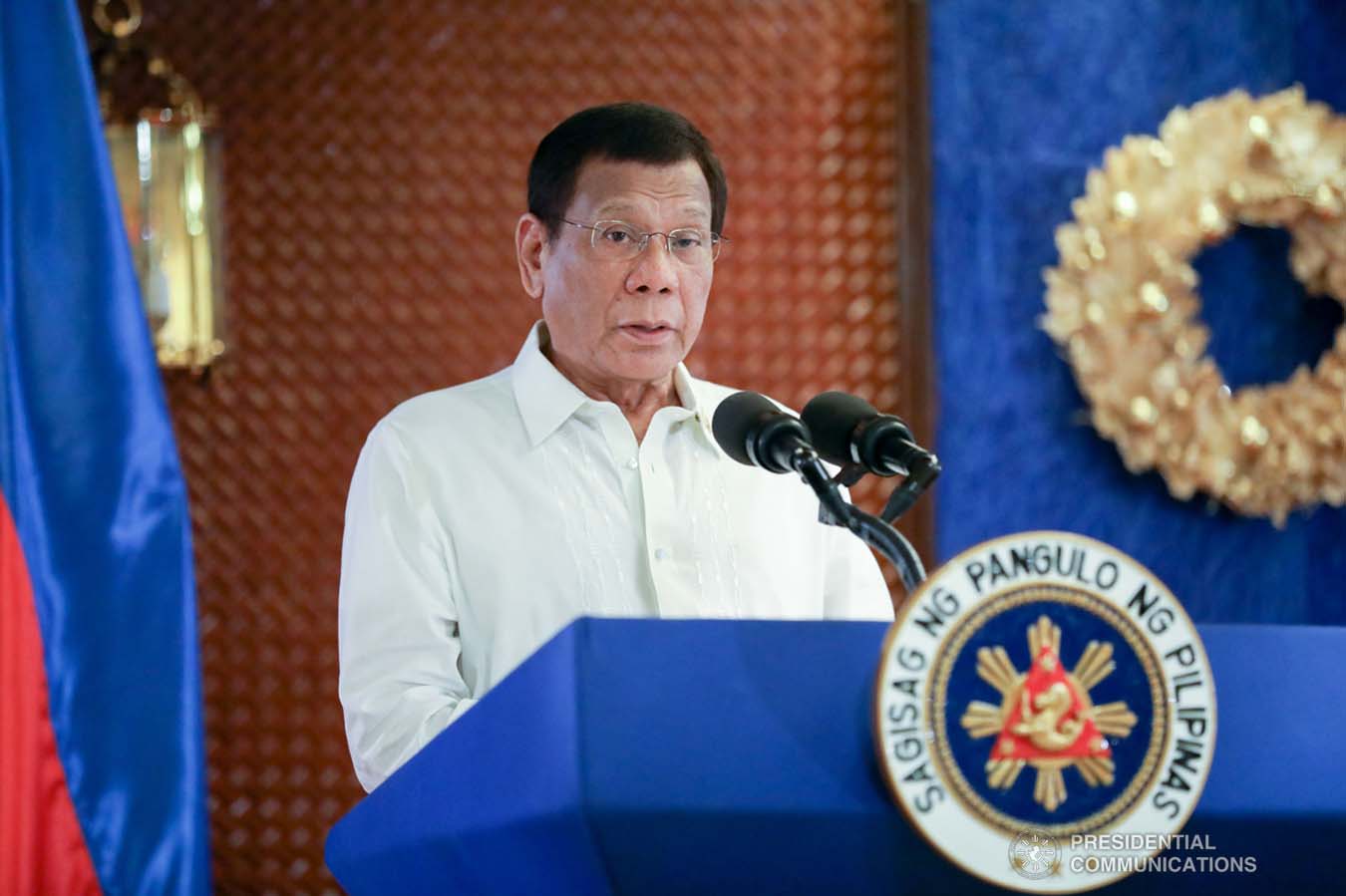 President Rodrigo Roa Duterte delivers his speech after leading the awarding ceremony for the 2019 Model Overseas Filipino Worker (OFW) Family of the Year Award (MOFYA) at the Malacañan Palace on November 28, 2019. TOTO LOZANO/PRESIDENTIAL PHOTO