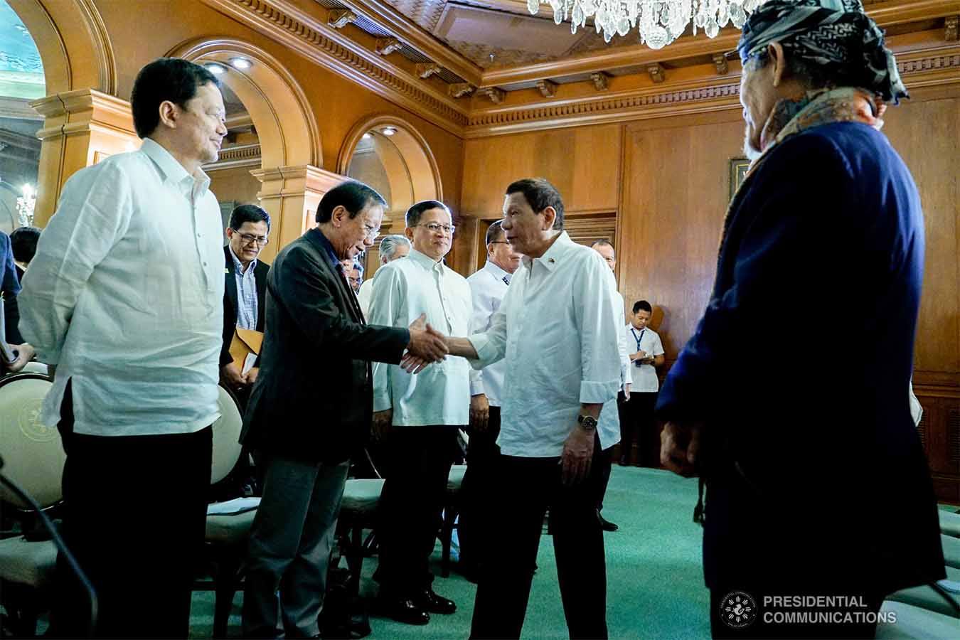 President Rodrigo Roa Duterte greets some members of the cabinet during their meeting with Moro National Liberation Front Founding Chairman Nur Misuari at the Malacañan Palace on November 11, 2019. KING RODRIGUEZ/PRESIDENTIAL PHOTO