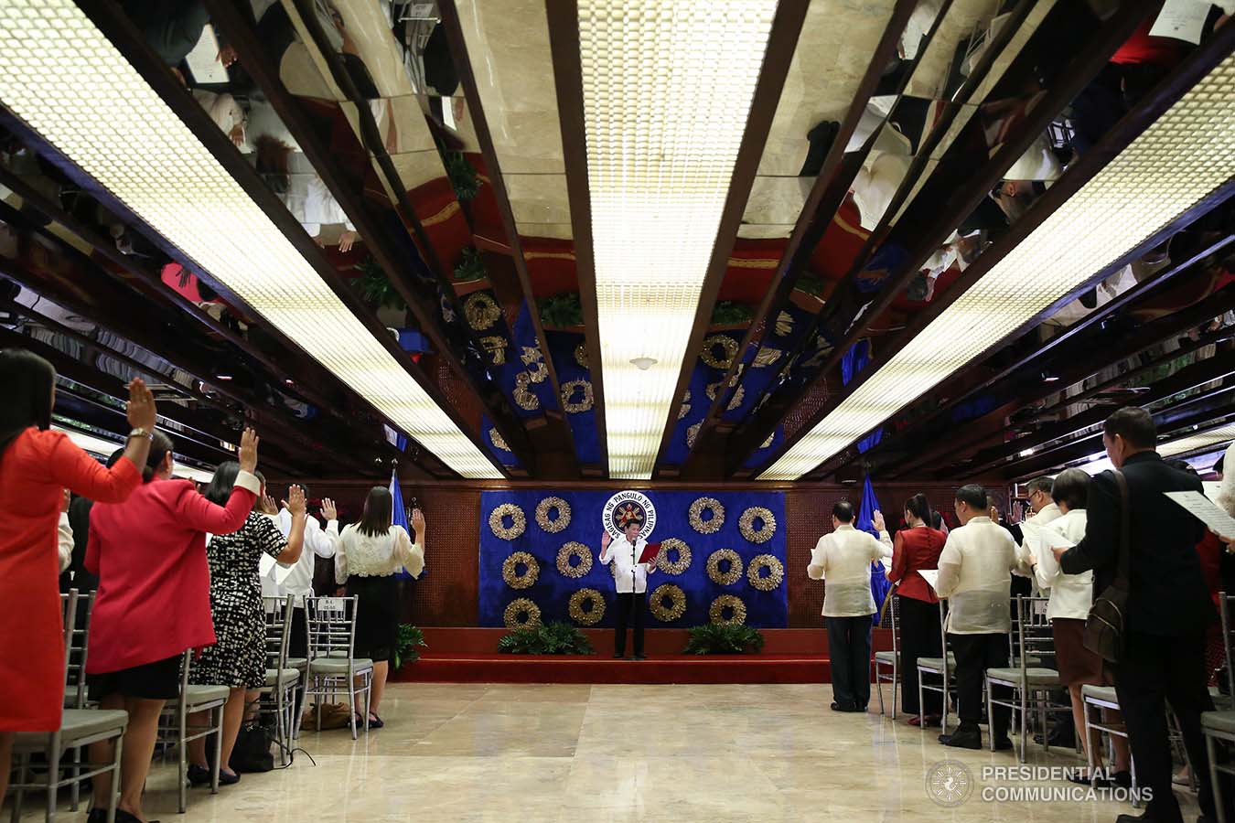 President Rodrigo Roa Duterte swears into office the newly-appointed government officials during a ceremony at the Malacañan Palace on December 3, 2019. ALBERT ALCAIN/PRESIDENTIAL PHOTO