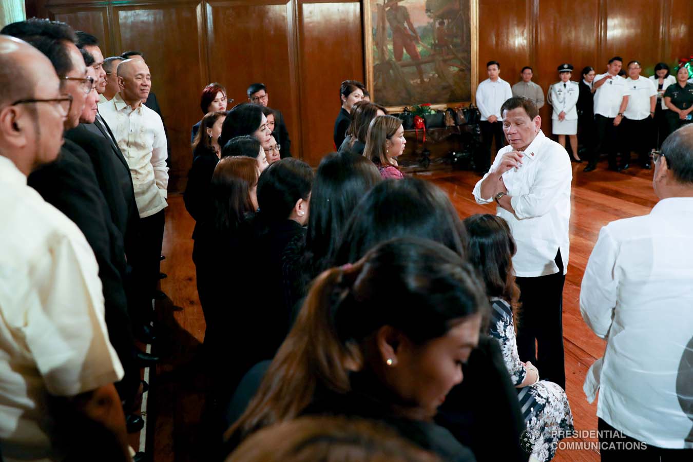 President Rodrigo Roa Duterte discusses matters with the Labor Attachés from the Department of Labor and Employment during their meeting at the Malacañan Palace on December 9, 2019. KARL NORMAN ALONZO/PRESIDENTIAL PHOTO
