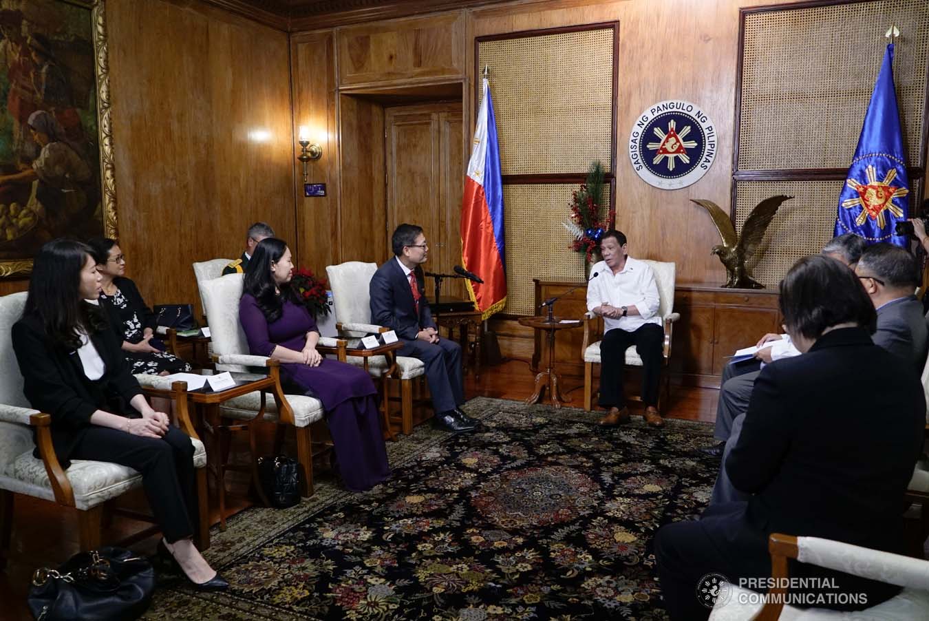 President Rodrigo Roa Duterte discusses matters with outgoing Ambassador of the Socialist Republic of Vietnam to the Philippines Ly Quoc Tuan, who paid a farewell call to the President at the Malacañan Palace on December 11, 2019. KING RODRIGUEZ/PRESIDENTIAL PHOTO
