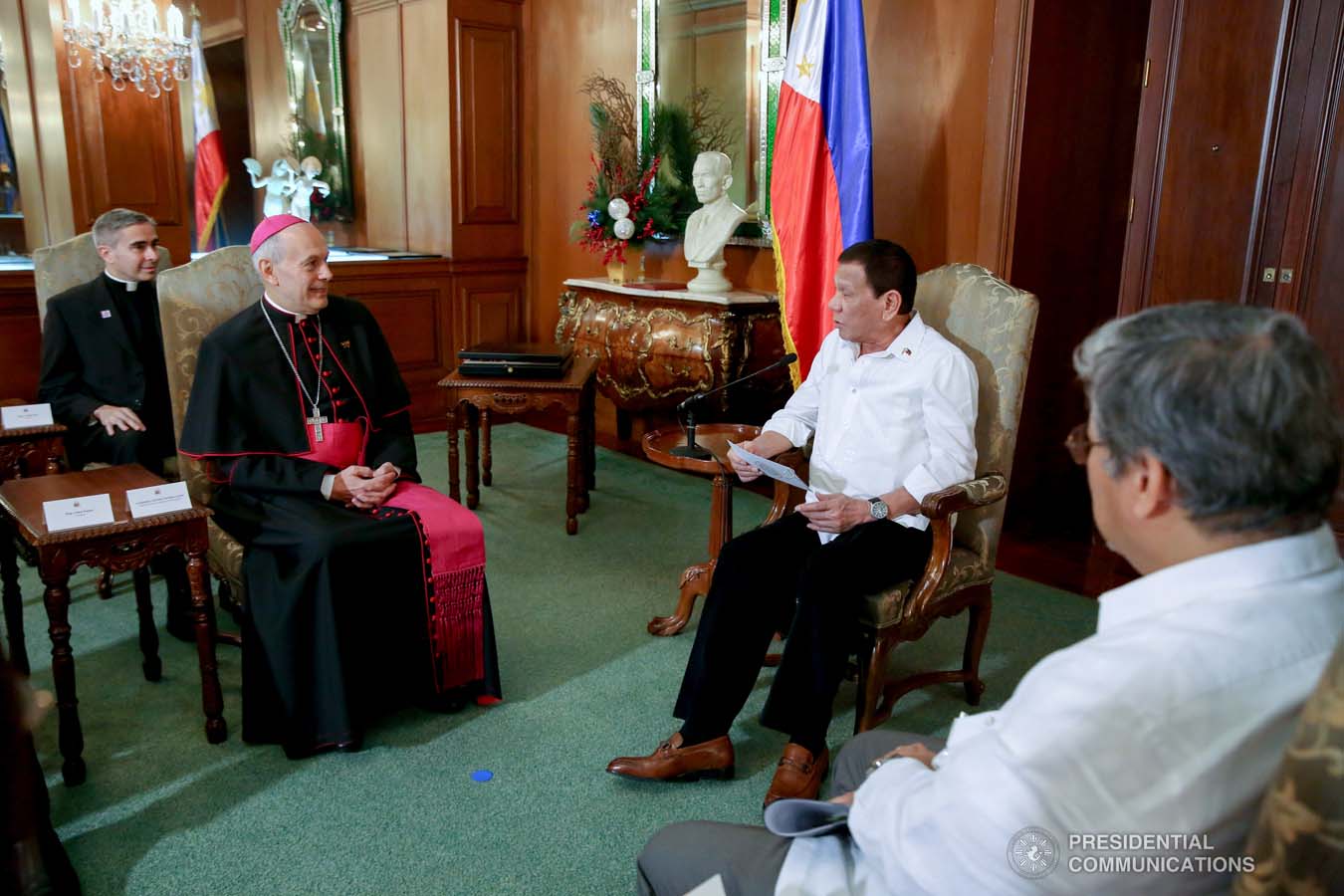 President Rodrigo Roa Duterte discusses matters with outgoing Apostolic Nuncio of the Holy See to the Philippines Archbishop Gabriele Caccia, who paid a farewell call to the President at the Malacañan Palace on December 11, 2019. ROBINSON NIÑAL JR./PRESIDENTIAL PHOT