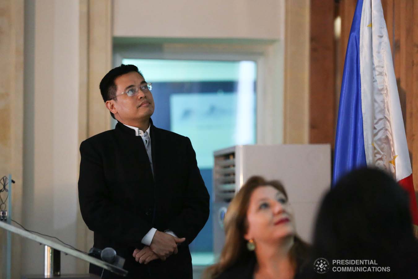 Presidential Assistant on Foreign Affairs and Chief of Presidential Protocol Robert Borje interacted with the Filipino community living in the Republic of Tunisia.   Undersecretary Borje conveyed the message of President Rodrigo Roa Duterte during the town hall type meeting held at the Philippine Legation Office, Immueble AEG, Les Berges du Lac in Tunis on December 19, 2019.   President Rodrigo Roa Duterte designated Undersecretary Borje as Special Envoy to special missions aimed at checking the conditions of overseas Filipino workers in North Africa and the Middle East.   Tunisia is the first of three countries to be visited. The missions will also include the Kingdom of Saudi Arabia and the Kingdom of Bahrain. PRESIDENTIAL PHOTO