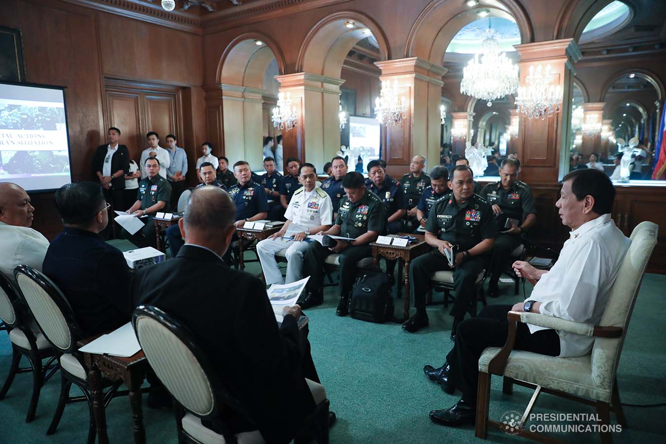 President Rodrigo Roa Duterte convenes with officials from the security sector at the Malacañan Palace on January 5, 2020. During the meeting, the President discussed security matters regarding the country's contingency measures to ensure the safety of Filipinos based in the Middle East amid the potential tension between the United States and Iran. He also ordered concerned agencies to prepare for any eventualities and possible impact on the country. ALFRED FRIAS/PRESIDENTIAL PHOTO