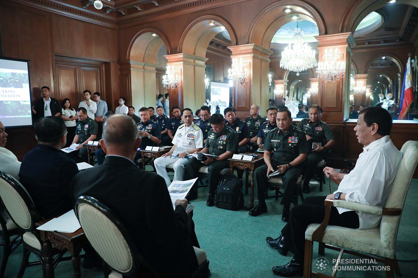 President Rodrigo Roa Duterte convenes with officials from the security sector at the Malacañan Palace on January 5, 2020. During the meeting, the President discussed security matters regarding the country's contingency measures to ensure the safety of Filipinos based in the Middle East amid the potential tension between the United States and Iran. He also ordered concerned agencies to prepare for any eventualities and possible impact on the country. ALFRED FRIAS/PRESIDENTIAL PHOTO