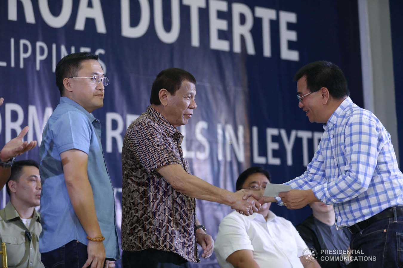 President Rodrigo Roa Duterte leads the distribution of benefits to former rebels at the San Isidro Central School in Leyte on January 23, 2020. KARL NORMAN ALONZO/PRESIDENTIAL PHOTO