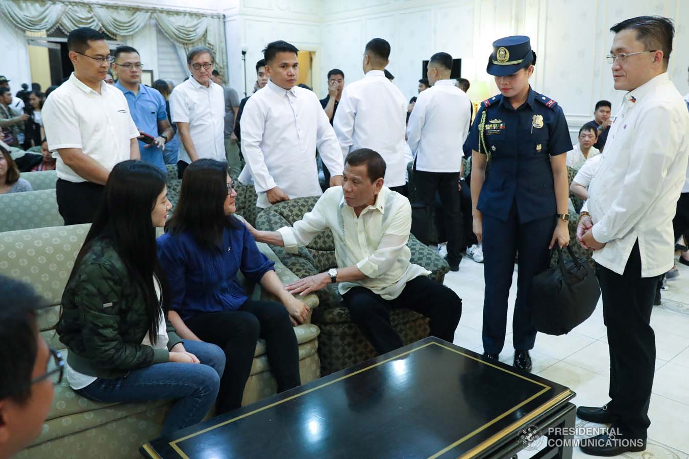 President Rodrigo Roa Duterte condoles with the family of the late Retired Police General Francisco Villaroman as he visited the wake at the Cosmopolitan Funeral Homes in Davao City on January 17, 2020. ROBINSON NIÑAL JR./PRESIDENTIAL PHOTO