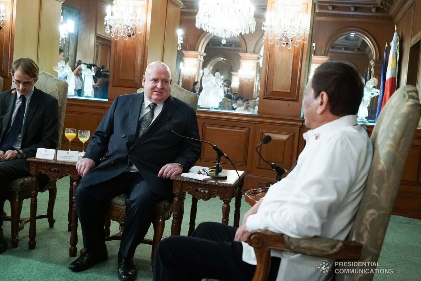 President Rodrigo Roa Duterte discusses matters with outgoing New Zealand Ambassador to the Philippines David Strachan, who paid a farewell call on the President at the Malacañan Palace on January 27, 2020. KING RODRIGUEZ/PRESIDENTIAL PHOTO