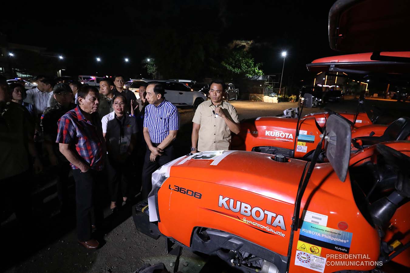 President Rodrigo Roa Duterte inspects the farm machineries during the ceremonial distribution of agricultural assistance to the farmers of Region 12 at the Pigcawayan Municipal Gymnasium in Cotabato on January 10, 2020. RICHARD MADELO/PRESIDENTIAL PHOTO