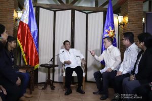 President Rodrigo Roa Duterte holds a meeting with Senator Christopher "Bong" Go and the officials of the National Kidney Transplant Institute at the Malago Clubhouse in Manila on January 15, 2020. PRESIDENTIAL PHOTO