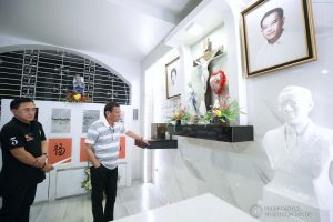 President Rodrigo Roa Duterte visits the tomb of his father, Vicente Duterte, to commemorate his 52nd death anniversary at the Roman Catholic Cemetery in Davao City on February 21, 2020. KARL NORMAN ALONZO/PRESIDENTIAL PHOTO
