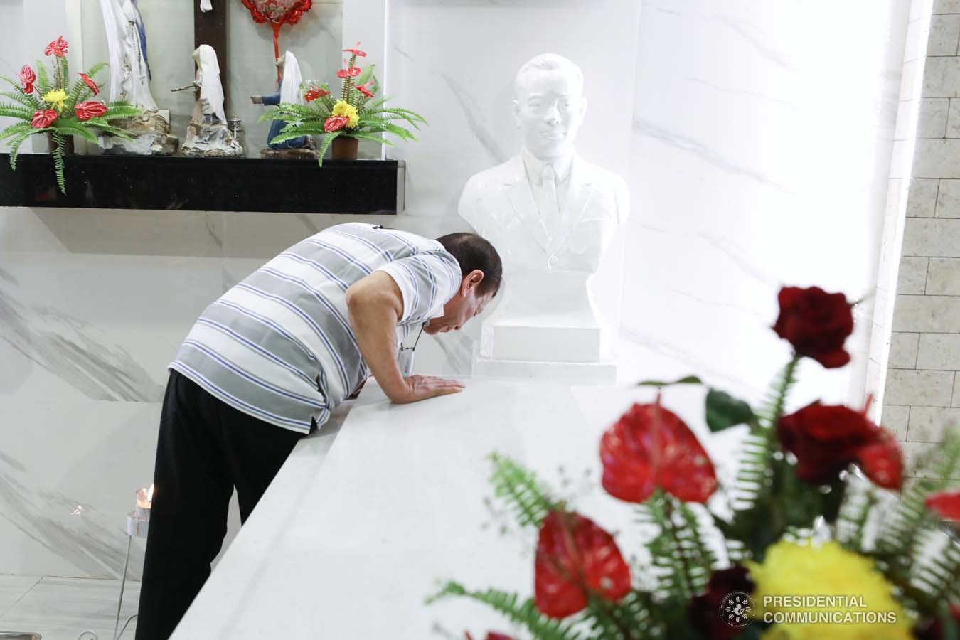 President Rodrigo Roa Duterte visits the tomb of his father, Vicente Duterte, to commemorate his 52nd death anniversary at the Roman Catholic Cemetery in Davao City on February 21, 2020. KARL NORMAN ALONZO/PRESIDENTIAL PHOTO
